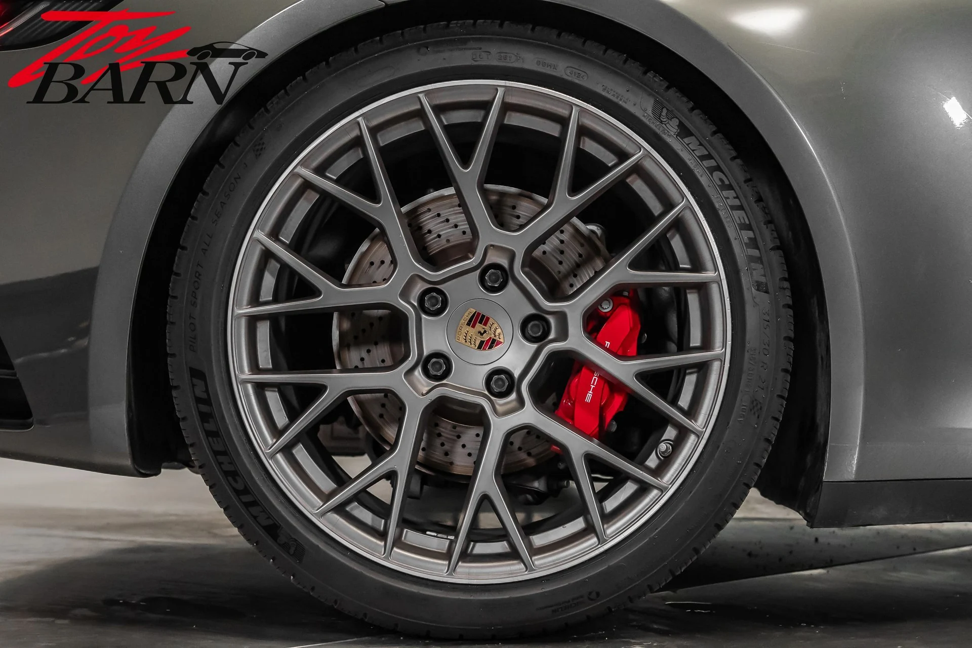 mph014_31255794_d25699ce8045278a9a597f1d417f47a5x_dbe528e2f1