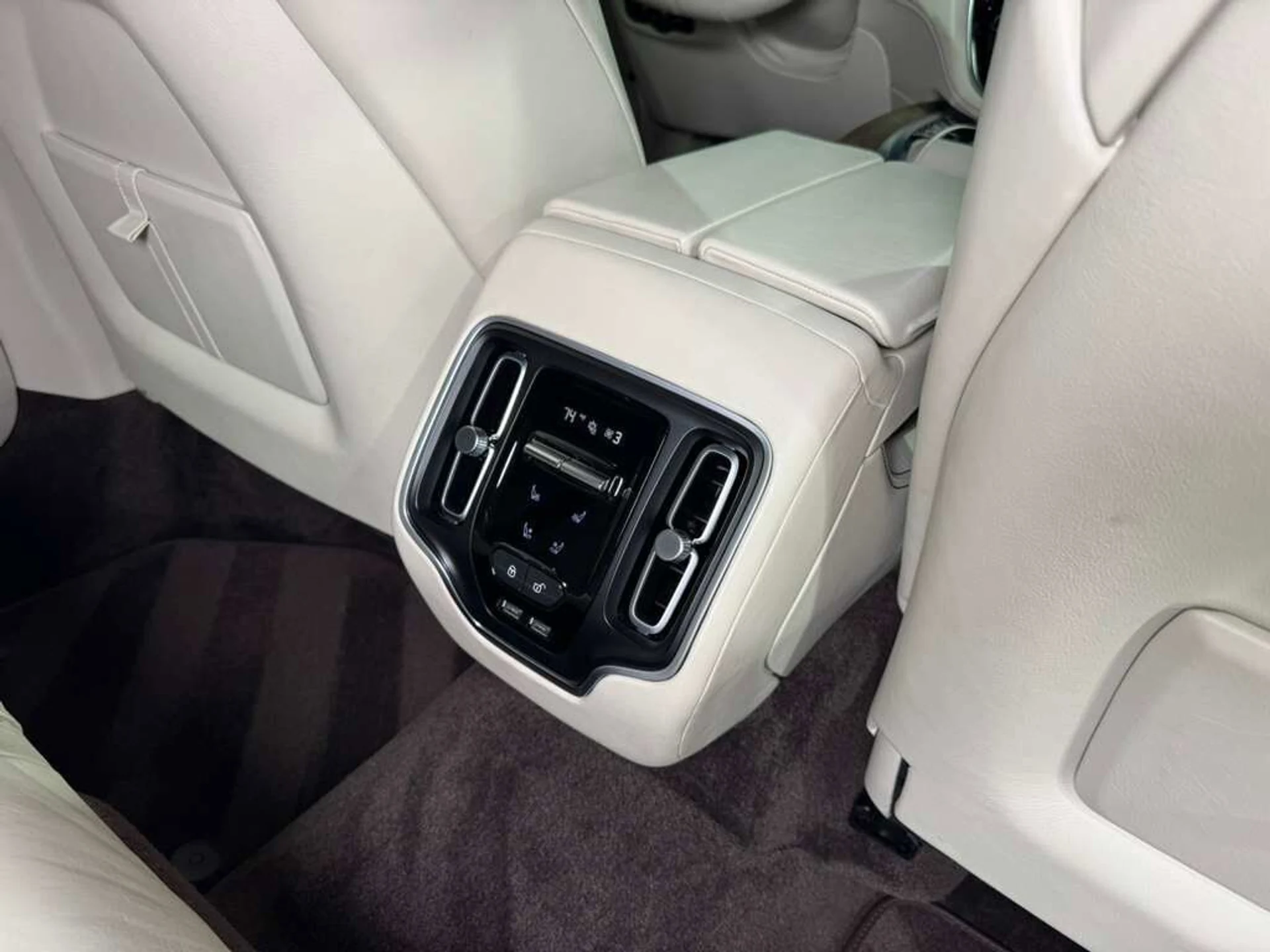 mph014_3137317109_cb2ed25daf559273d42cd84cbec70a39_6d3552cb13