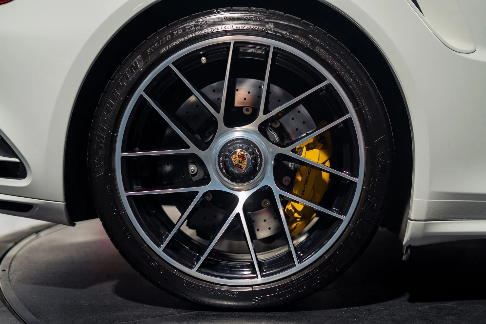 mph014_3147929549_Used_2017_Porsche_911_Turbo_S_Cabriolet_1783375481_410b627d1f