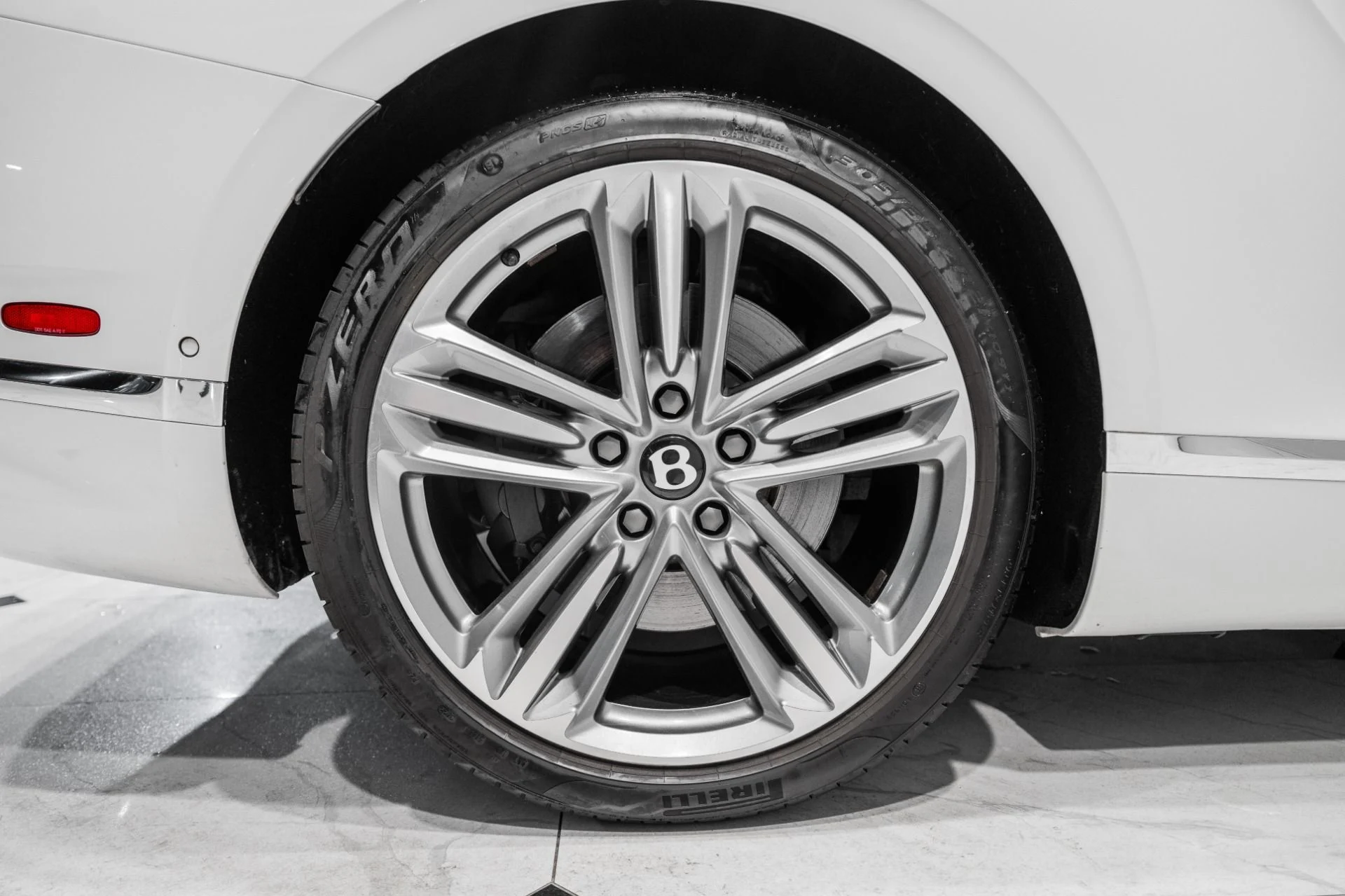 mph014_3150091107_Used_2023_Bentley_Continental_GT_V8_1791300690_cd57db7322