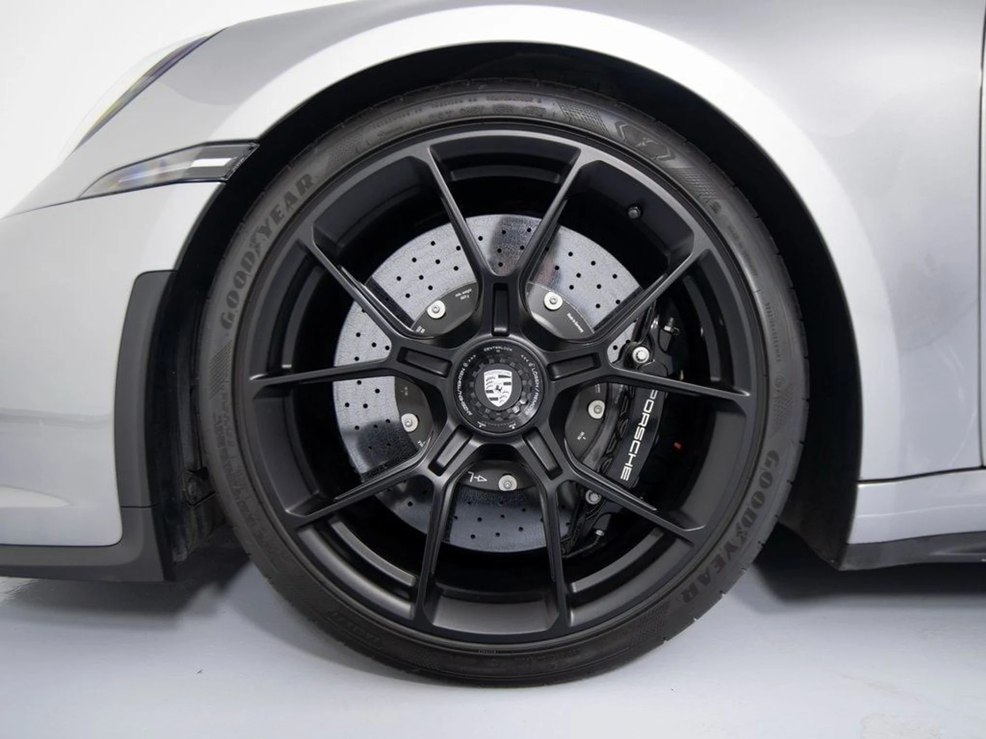 mph014_3150313809_ff80fc0c7248a40b7e9e9679d8a906d7x_ae61cfd537