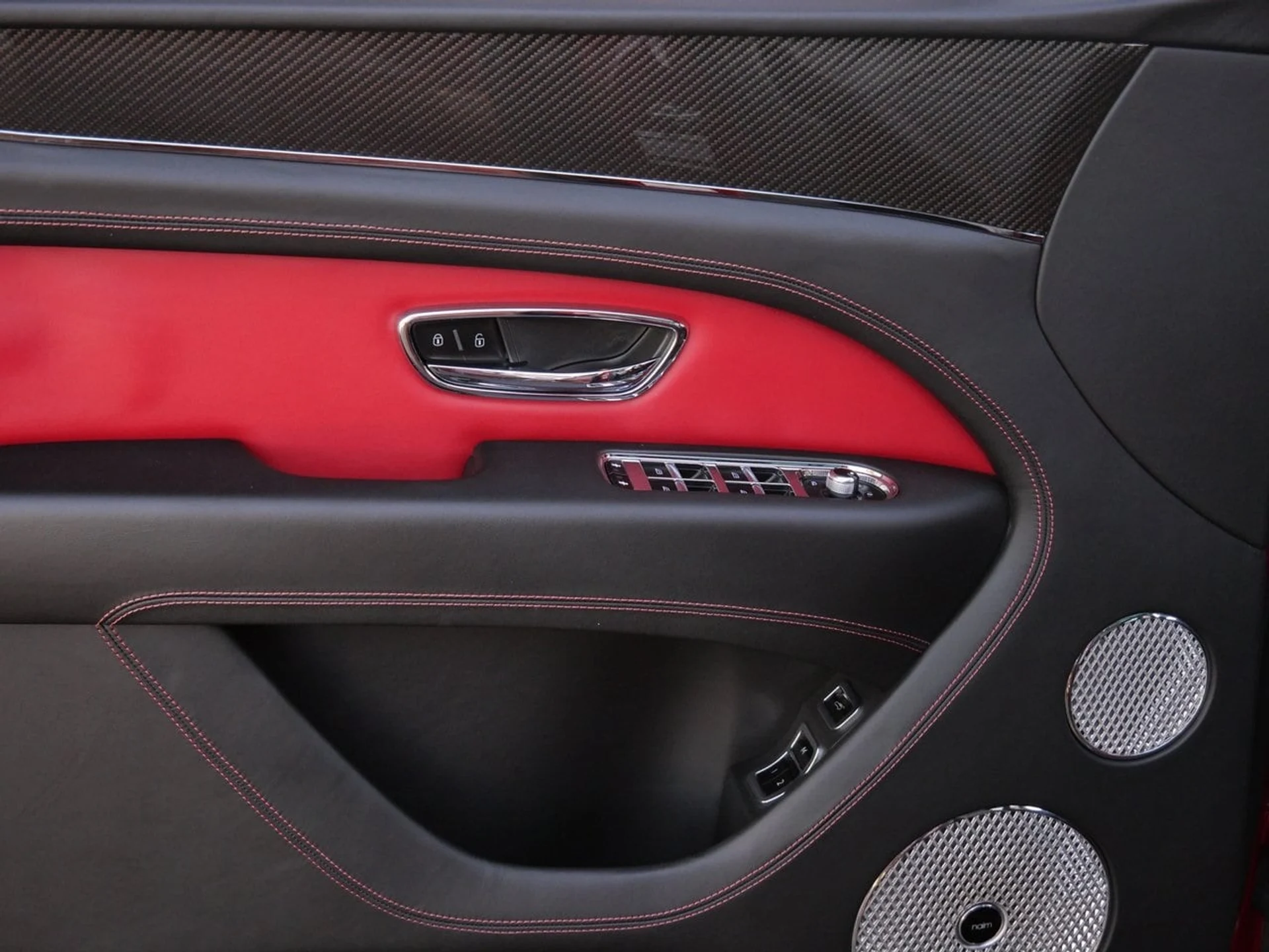 mph014_3153503013_8aff63258d1bff63fc63508995bb9e2ex_714f8ba025