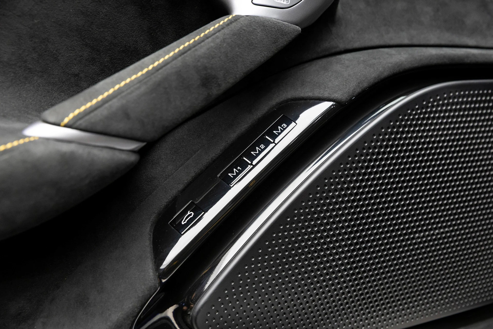 mph014_3155135774_0405e337d9ca4d388a7d93f2e1b64d13_849267dda5