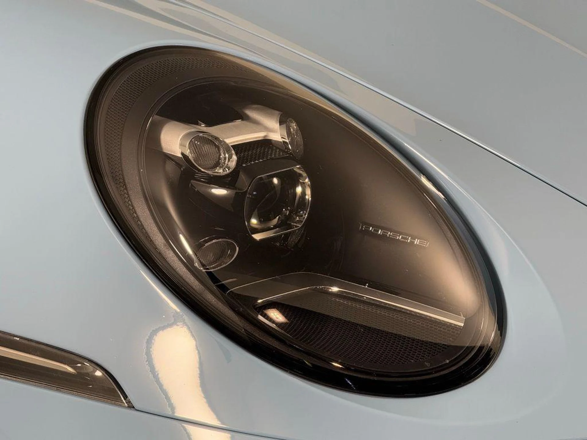 mph014_3156141389_B_Izjblm_S_Tistv_Cog_Daqzf_SMSSSA_3099a8183f