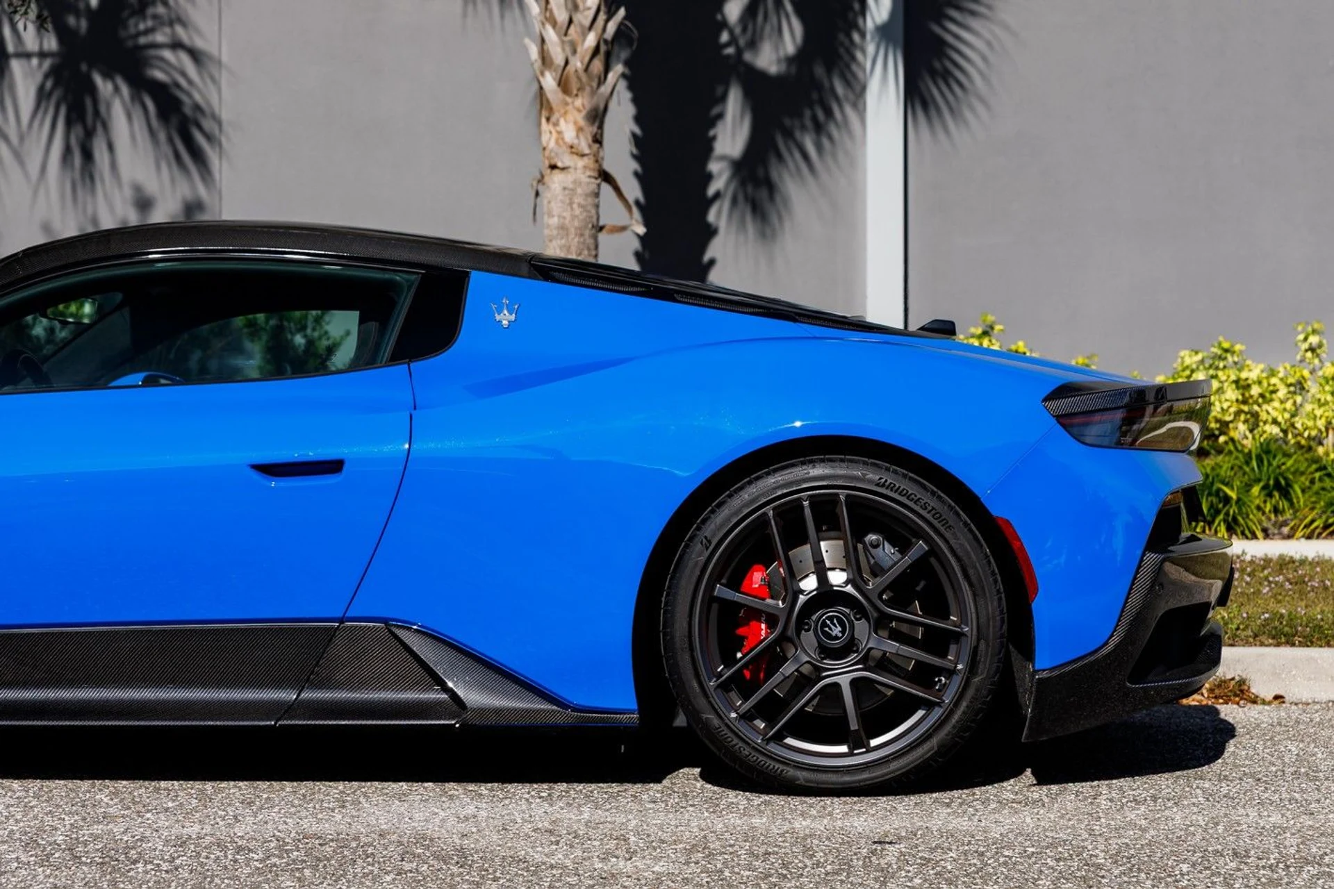 mph014_3166449635_641_p15_l_4e720a5d62