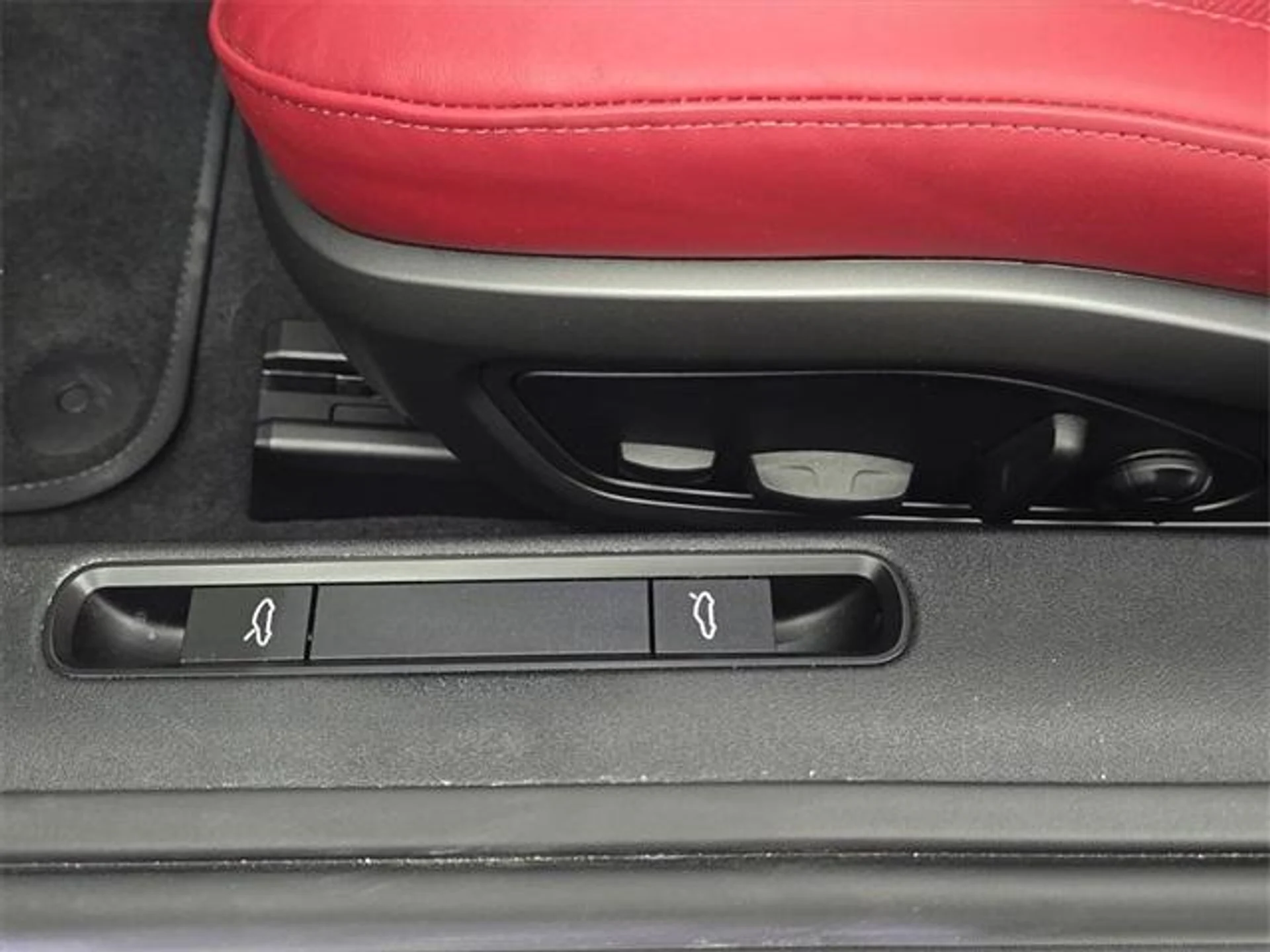 mph014_3171106933_M52_Kkroba08_W_De_R_Swei_Kx_Y_Ncxo_Y_28789fe847