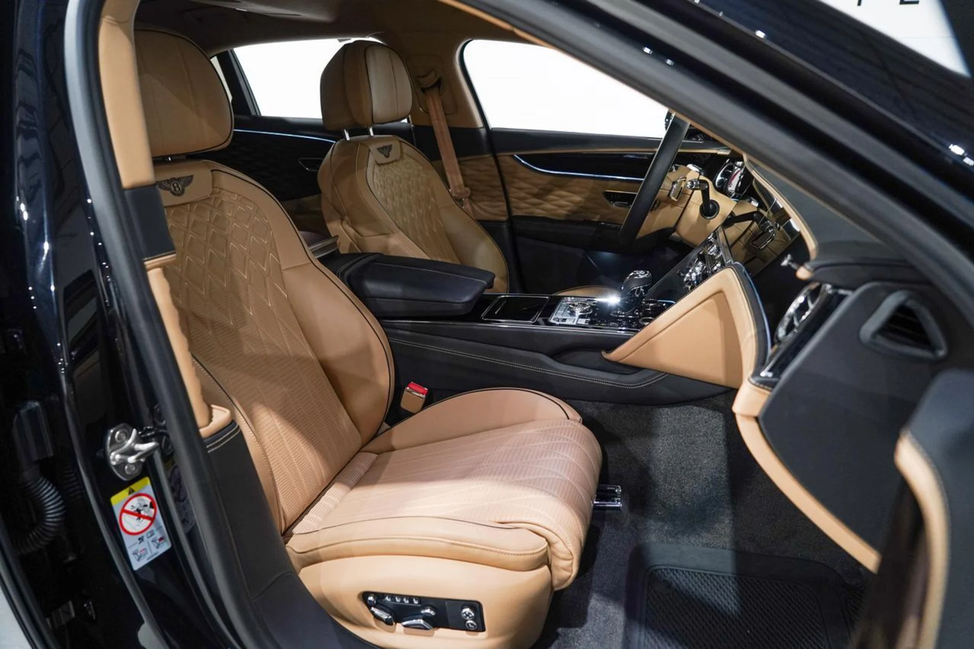 mph014_3172727365_f431d5f2414e02ae6ba8e0d01cf7d73e_c4020803bf