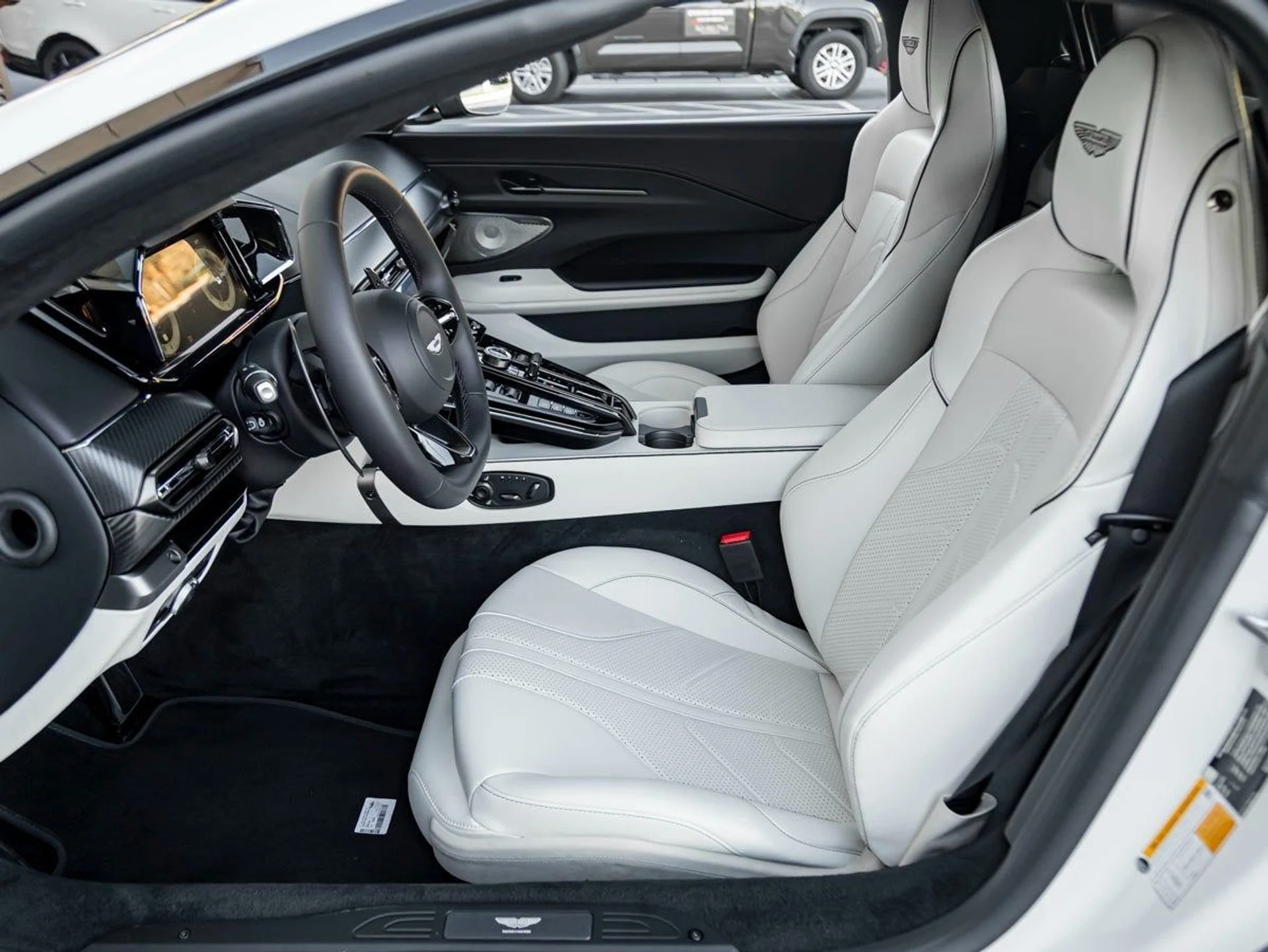 mph014_3174266909_15_1215c797b5