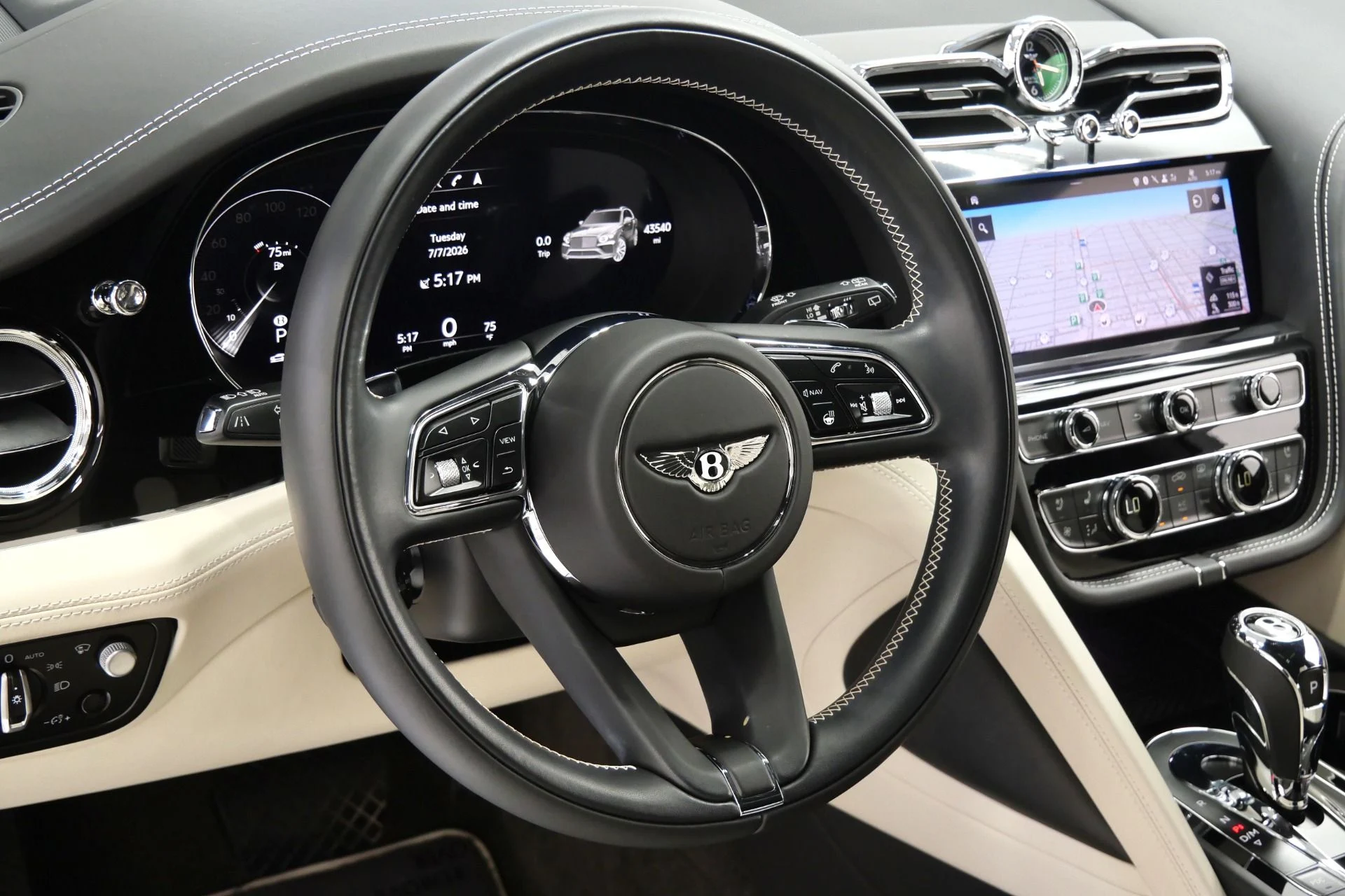 mph014_3175606792_Used_2023_Bentley_Bentayga_V8_Touring_Specification_Front_Seat_Comfort_Specification_1783533314_465927bcea