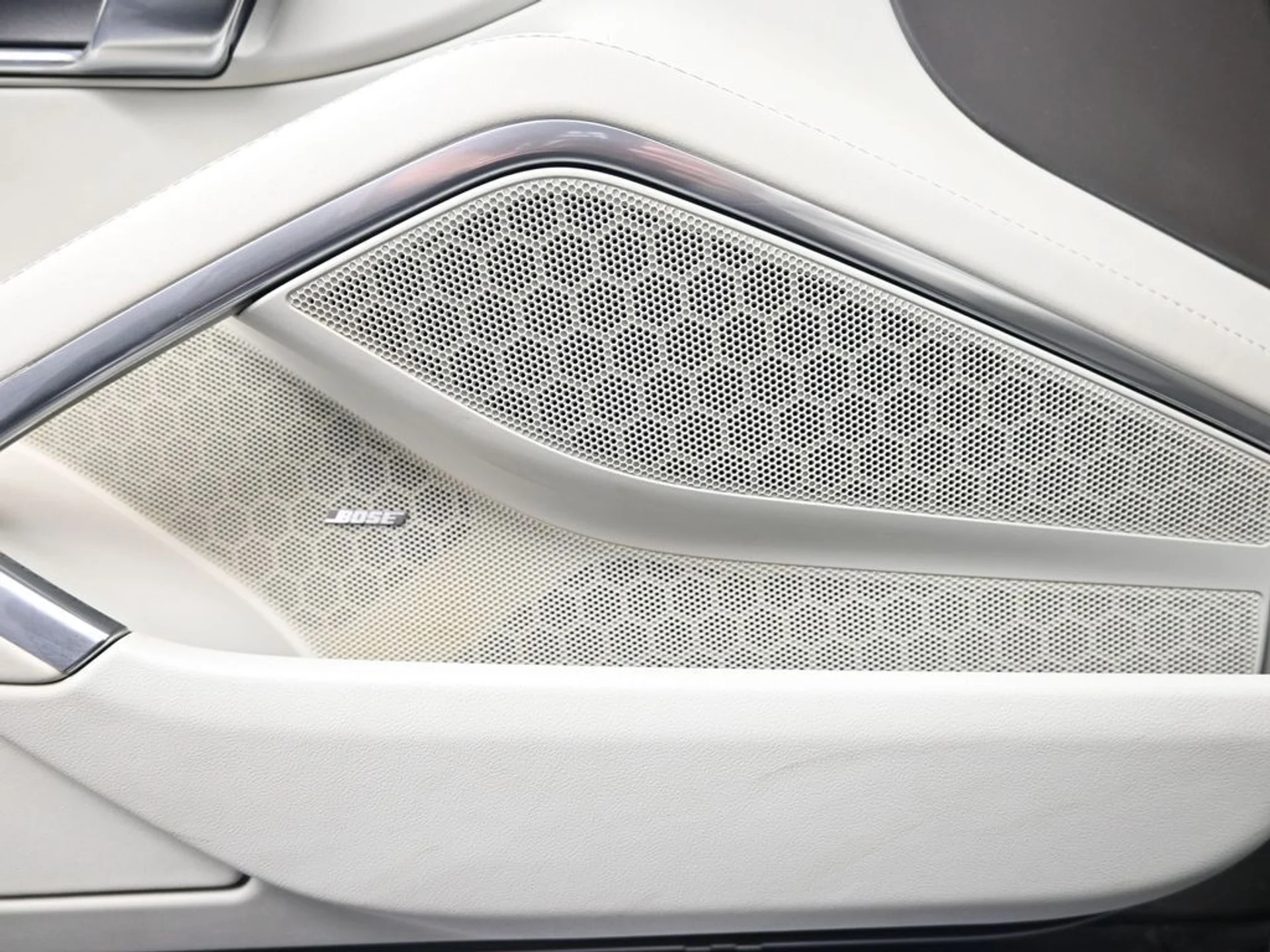 mph014_3176628965_a42d0b28fb88b4b915e848c4ae950213x_9428698ccd