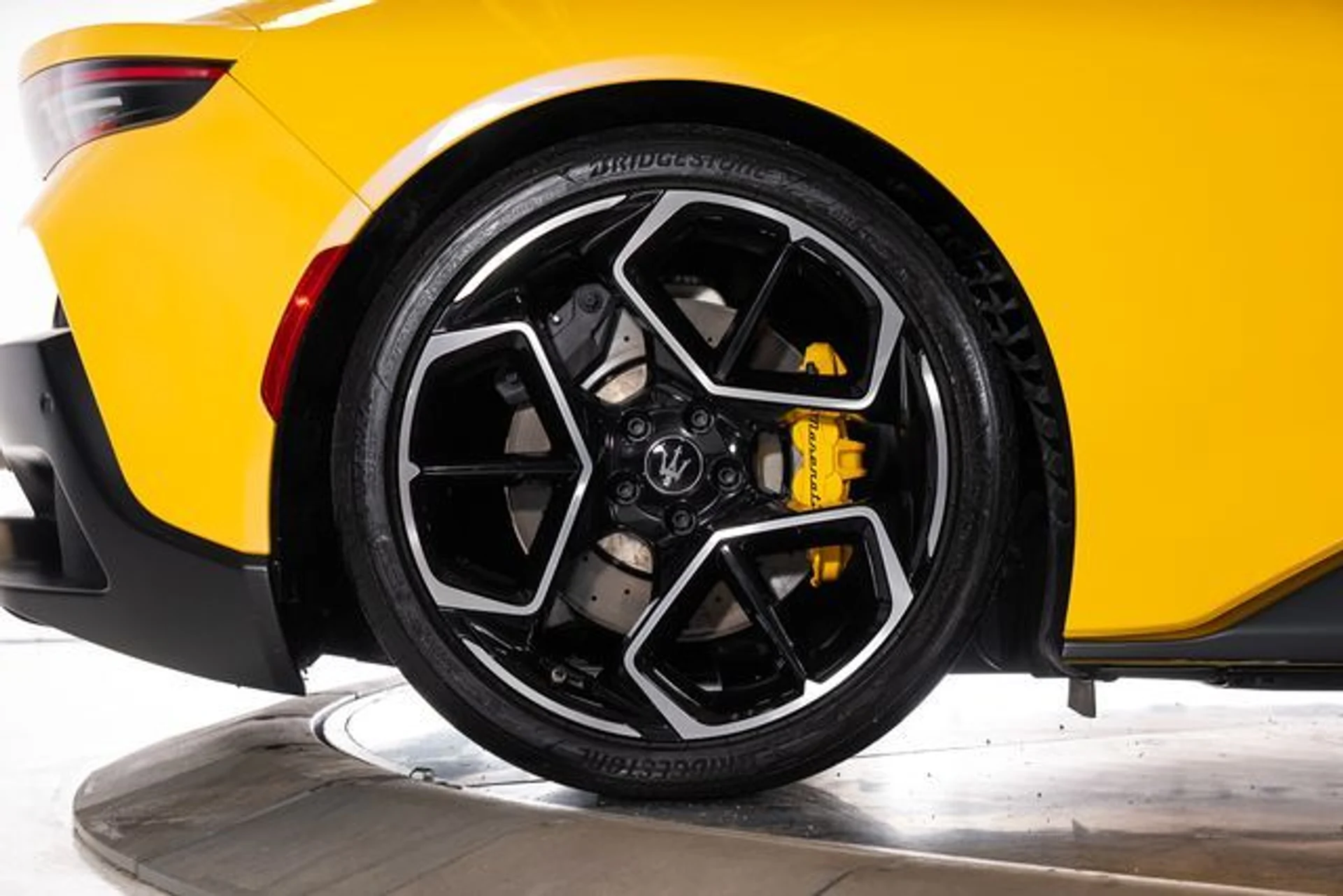 mph014_3180378219_3609bc329baa11332b0671886d9fd249x_a422c8a043