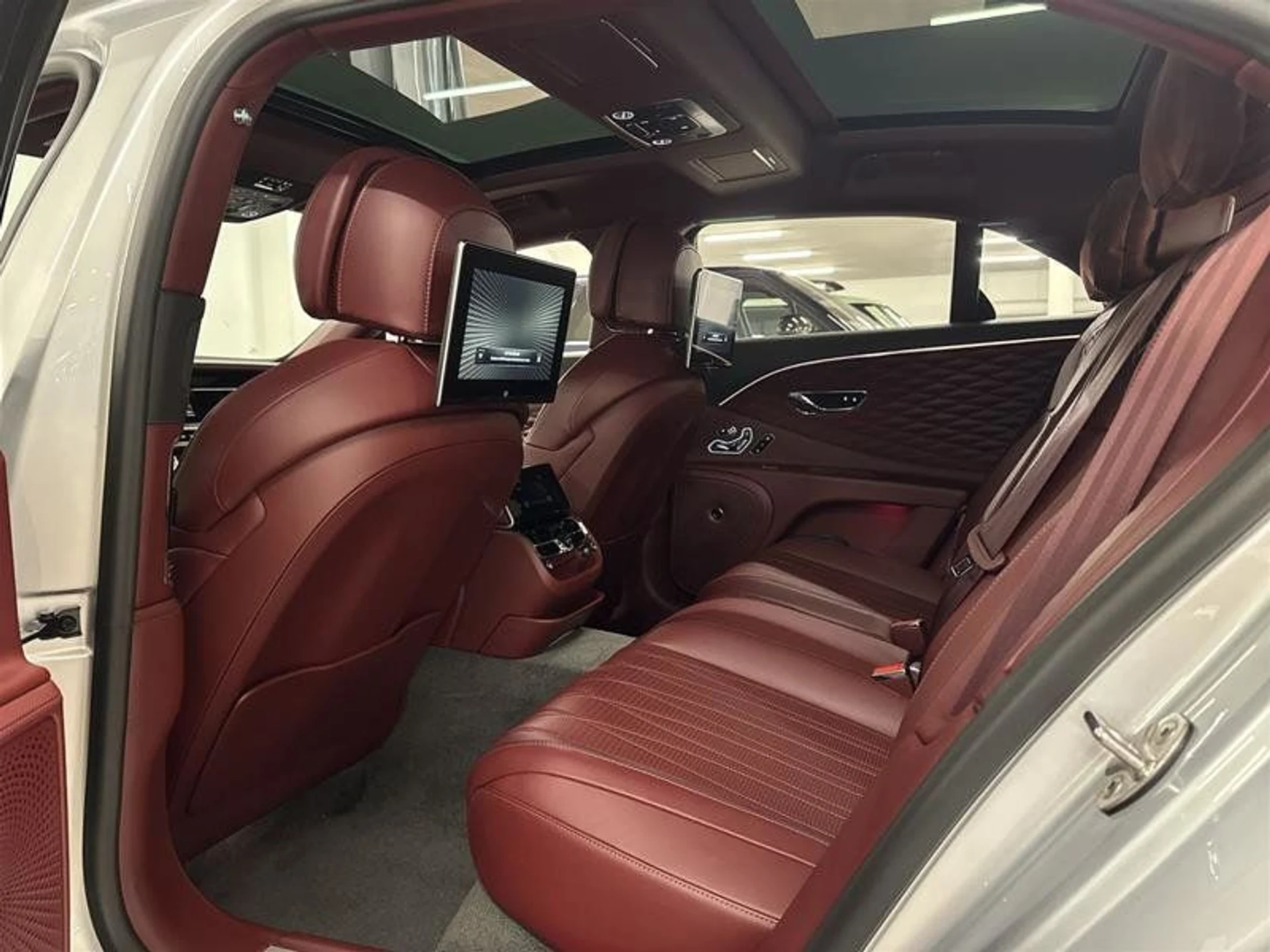 mph014_3182255613_37747187_06089_t3dxf4ru_45592c5454