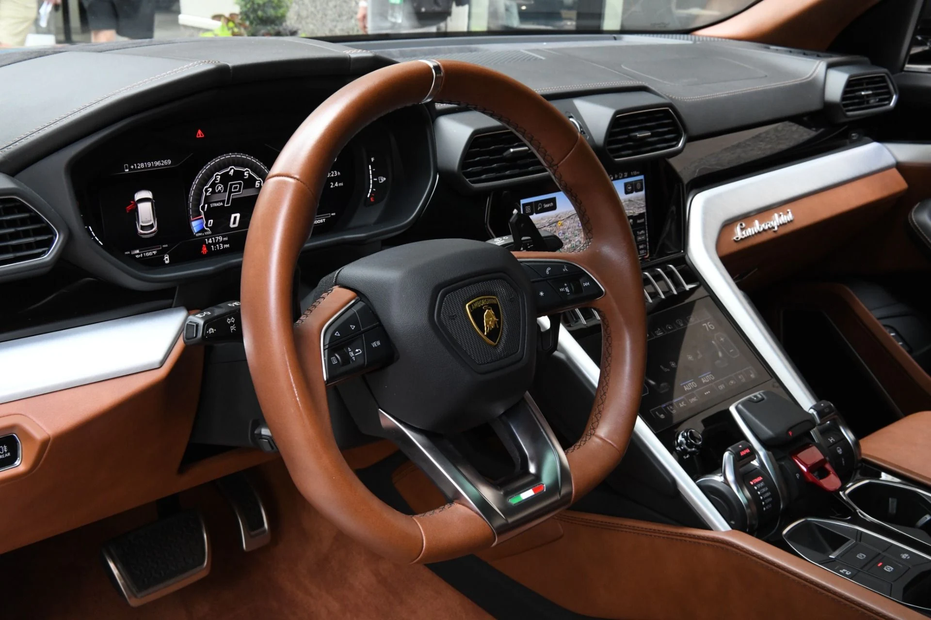 mph014_3185729335_Used_2021_Lamborghini_Urus_1748030633_ca82eaa432