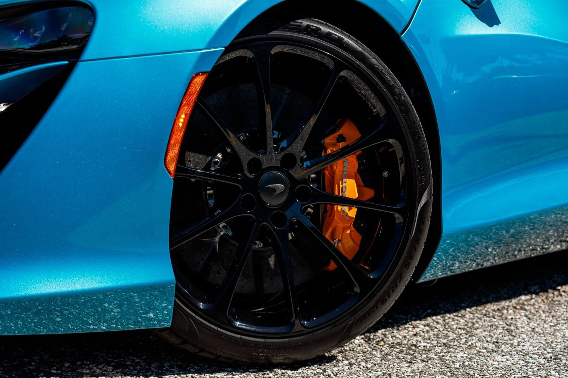 mph014_3187005826_602_p15_l_5039b68670