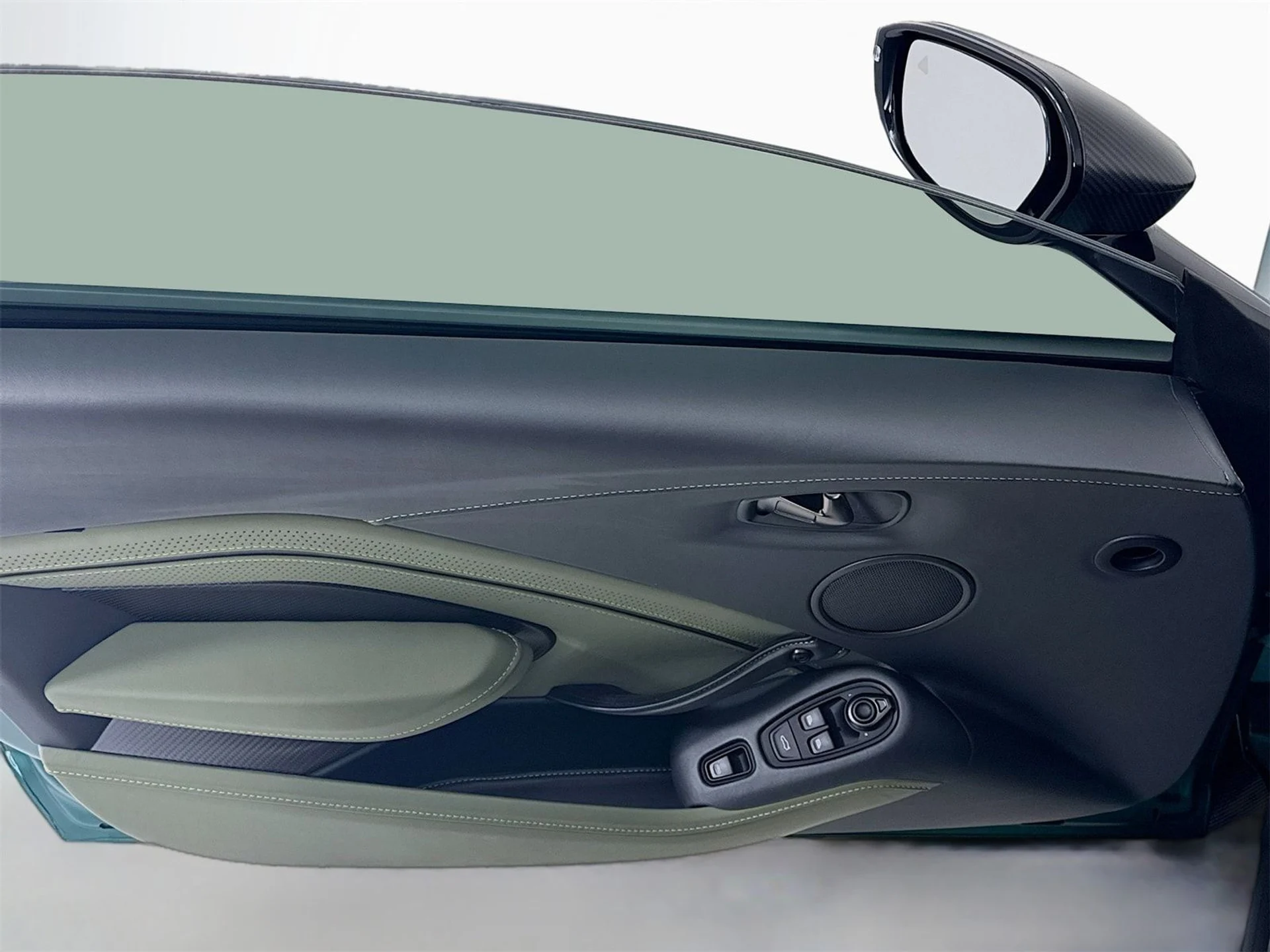 mph014_3199023484_2d6d25e96e5e7a2a57d0c621d78445d3x_b78459f46a