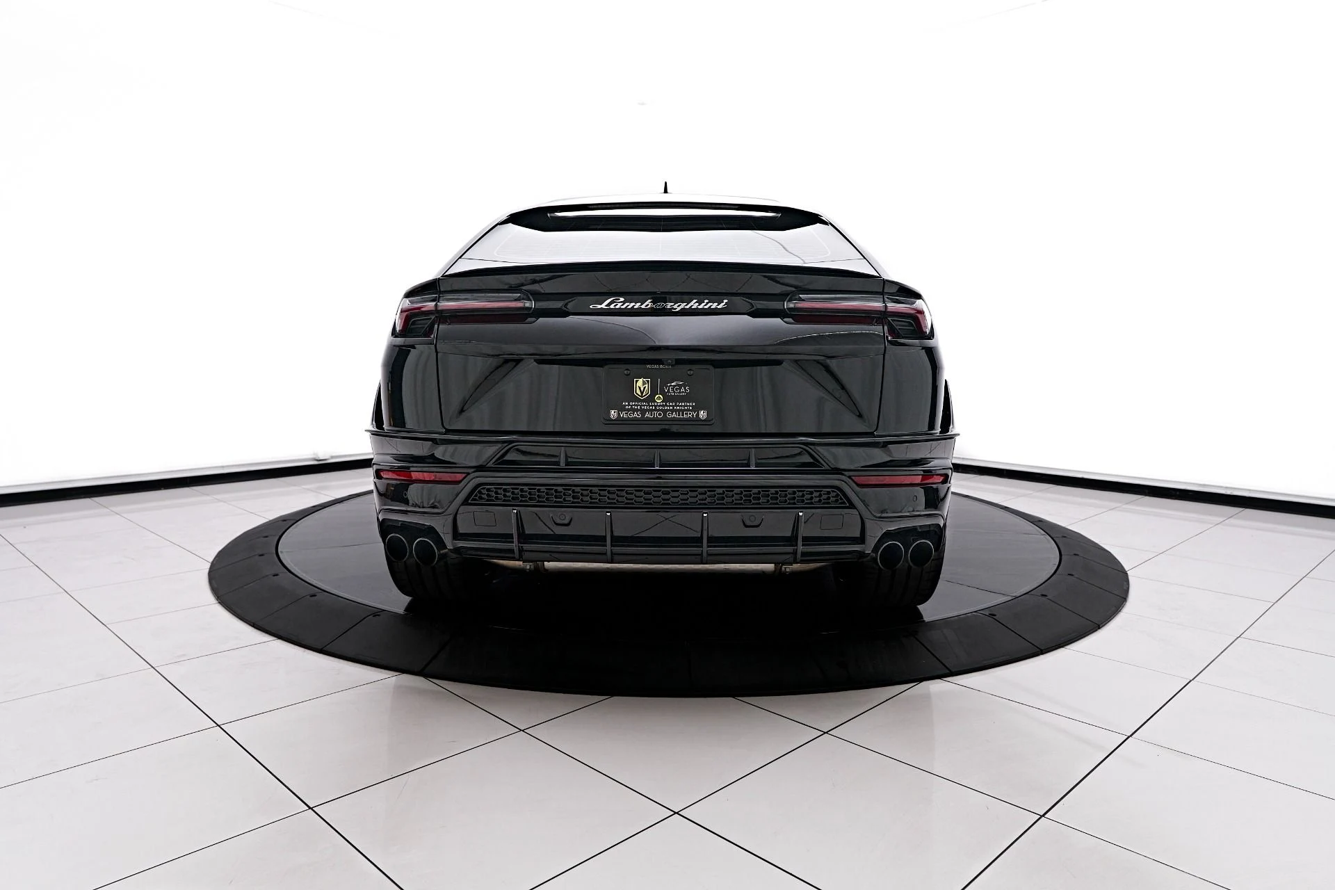 mph014_3206446841_Used_2024_Lamborghini_Urus_S_1759191665_9a8819fa8a