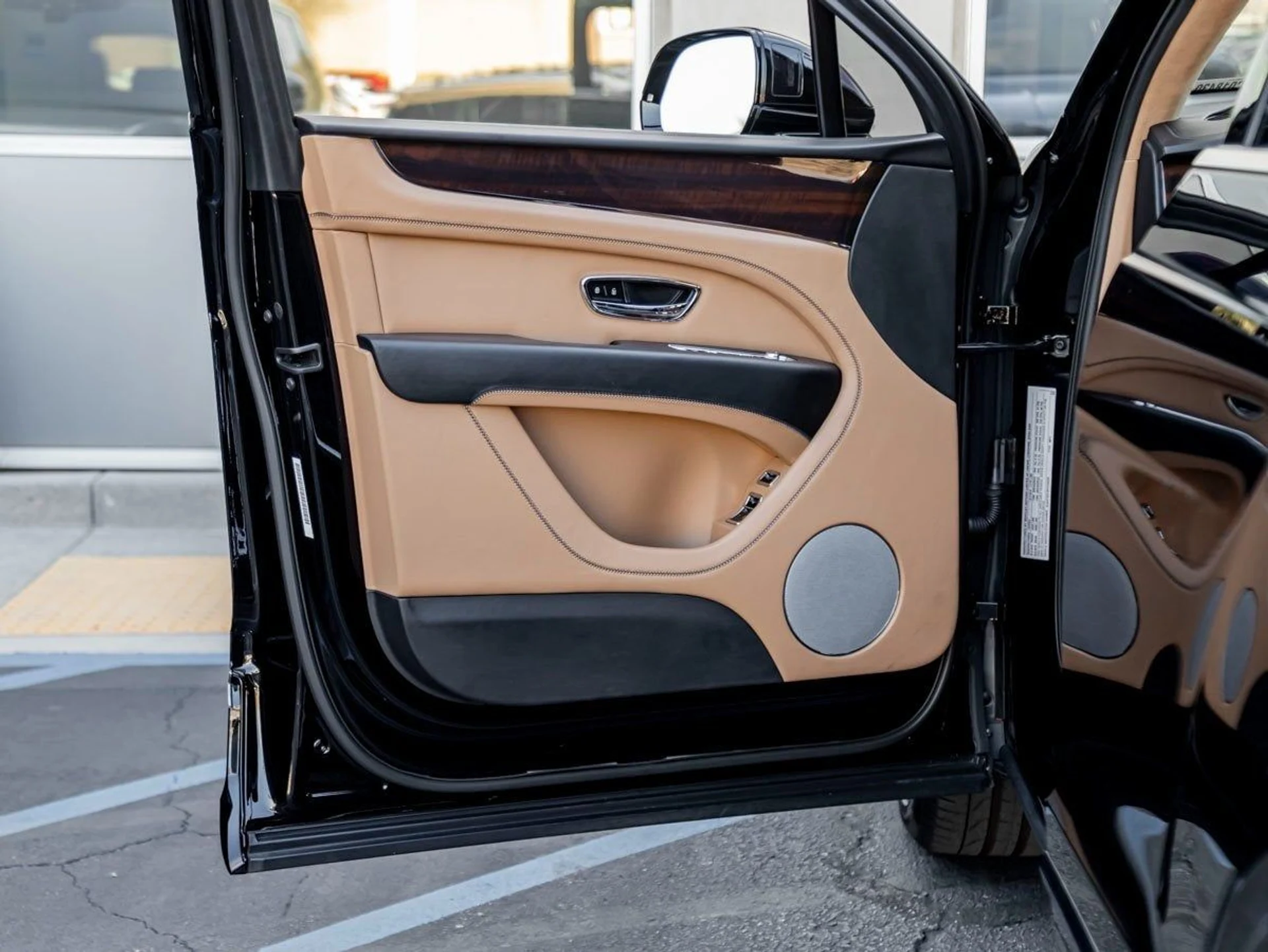 mph014_3211842294_15_06bc6cf299