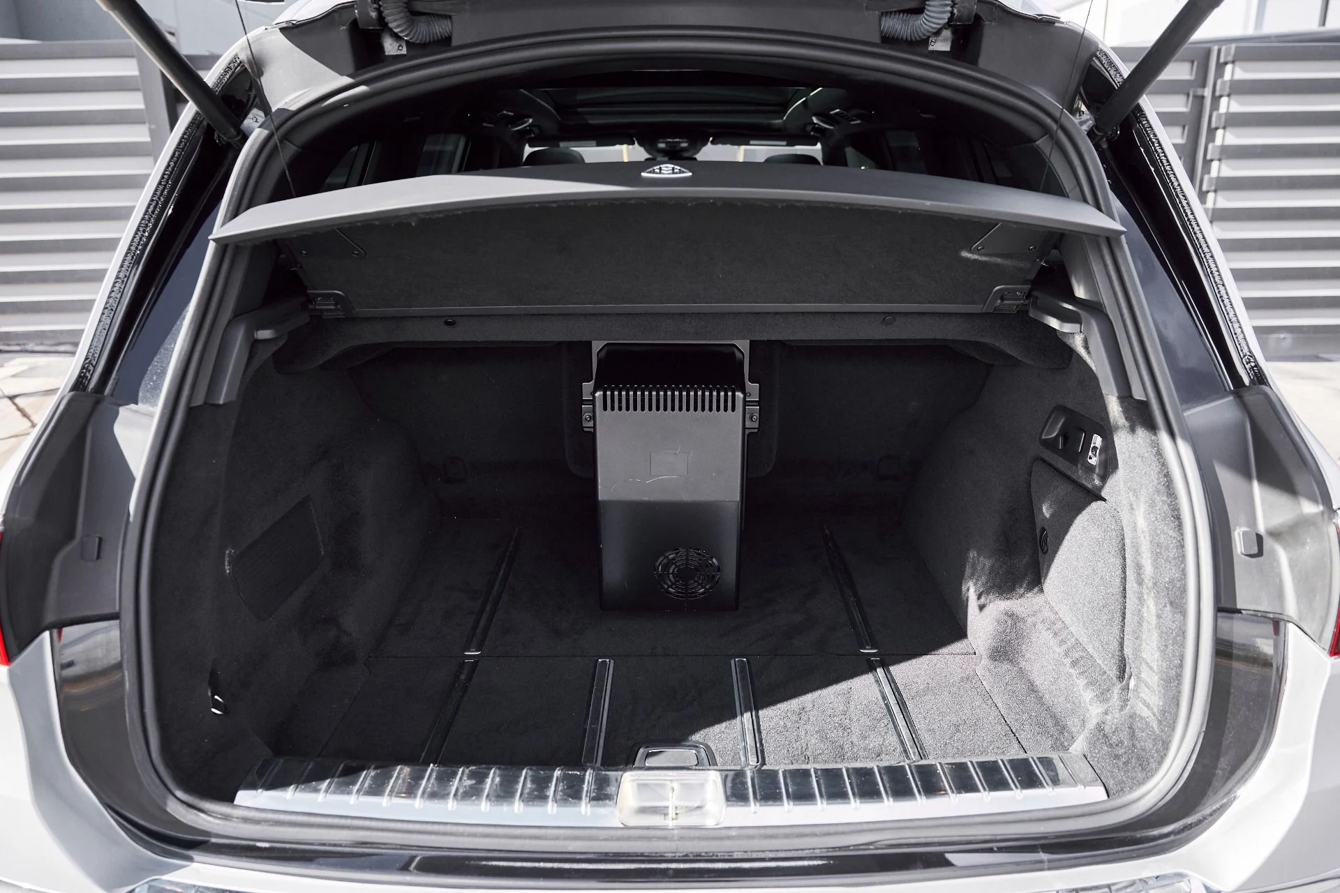 mph014_3212933508_Used_2021_Mercedes_Benz_GLS_Maybach_GLS_600_1768358337_741e270466