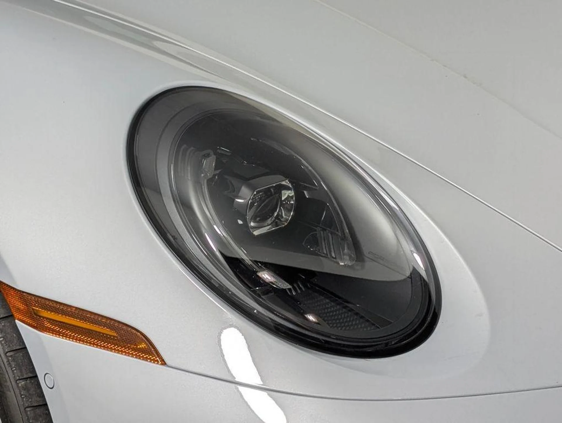 mph014_3219377943_G8e_E_Nd_BJB_Qem_N_Bnx_YD_Eb_Qly_Sb_X4_cffc2eb47b