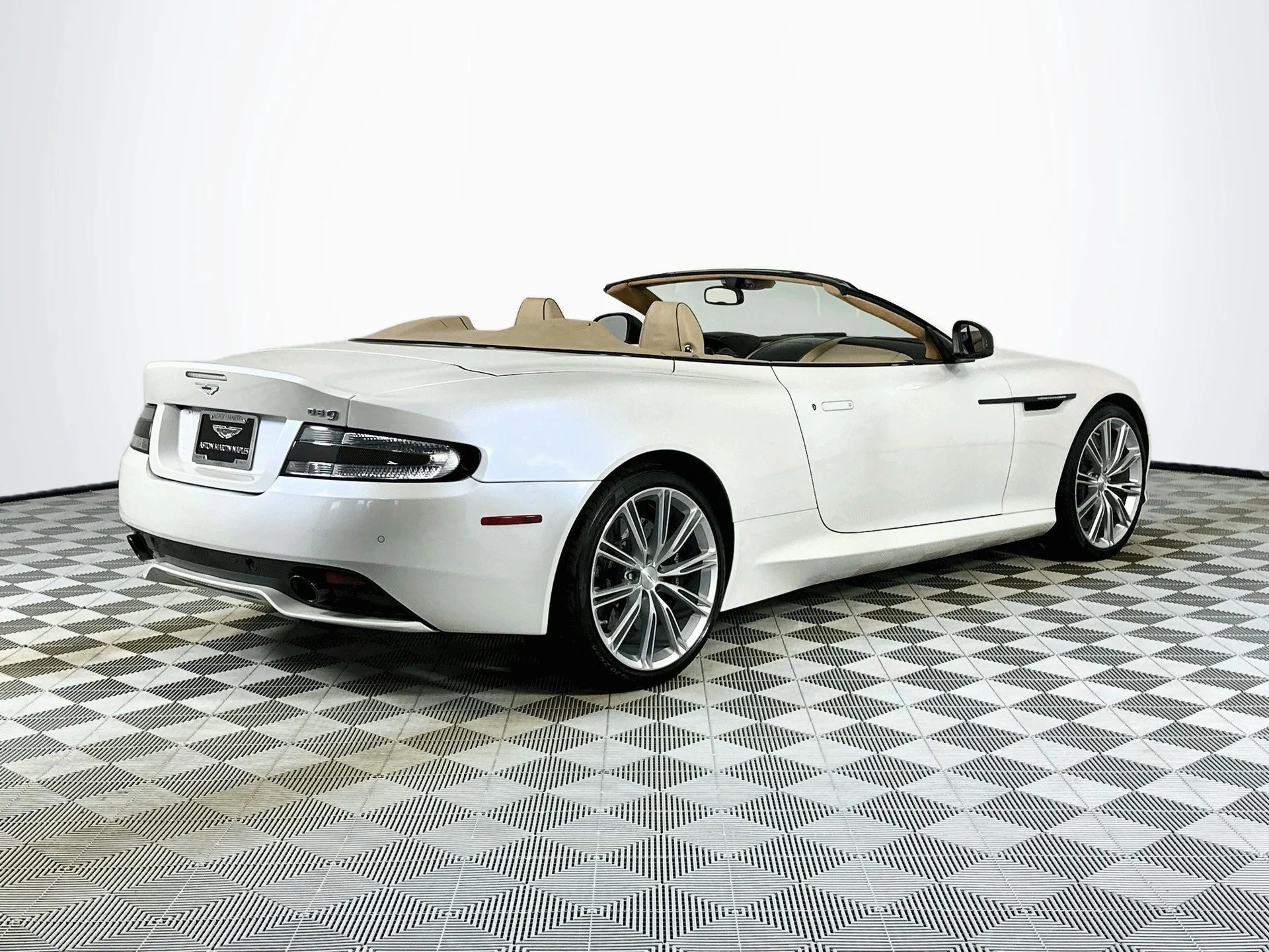 mph014_3220684294_15_6856b46587