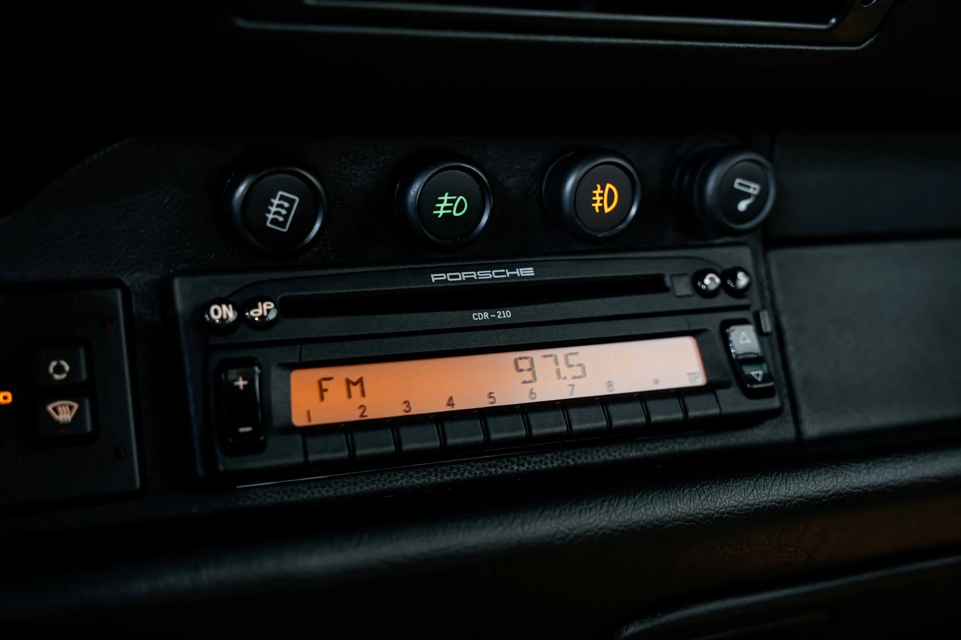 mph014_3227344713_c11fe1471c14978685a124f90779ae85x_c288b26a98