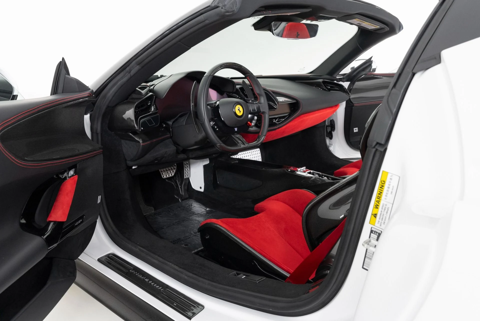 mph014_322850227_Used_2024_Ferrari_SF_90_Spider_1753904215_a56edd6116