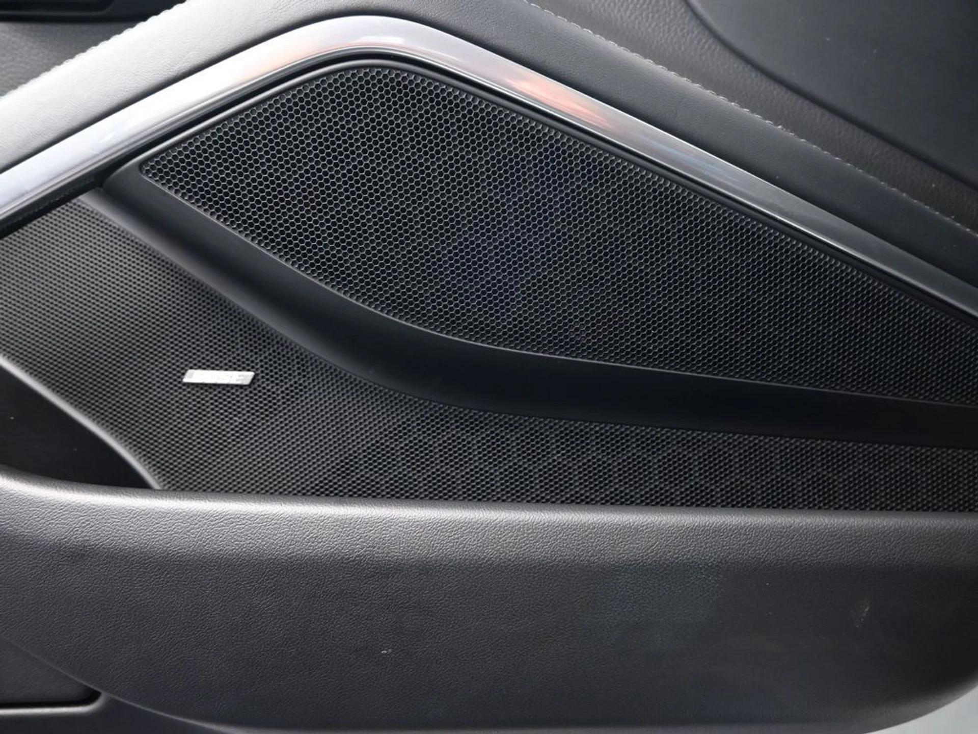 mph014_323126228_0be930ab808d52df68158ae39f656d3bx_6f812dcfb1