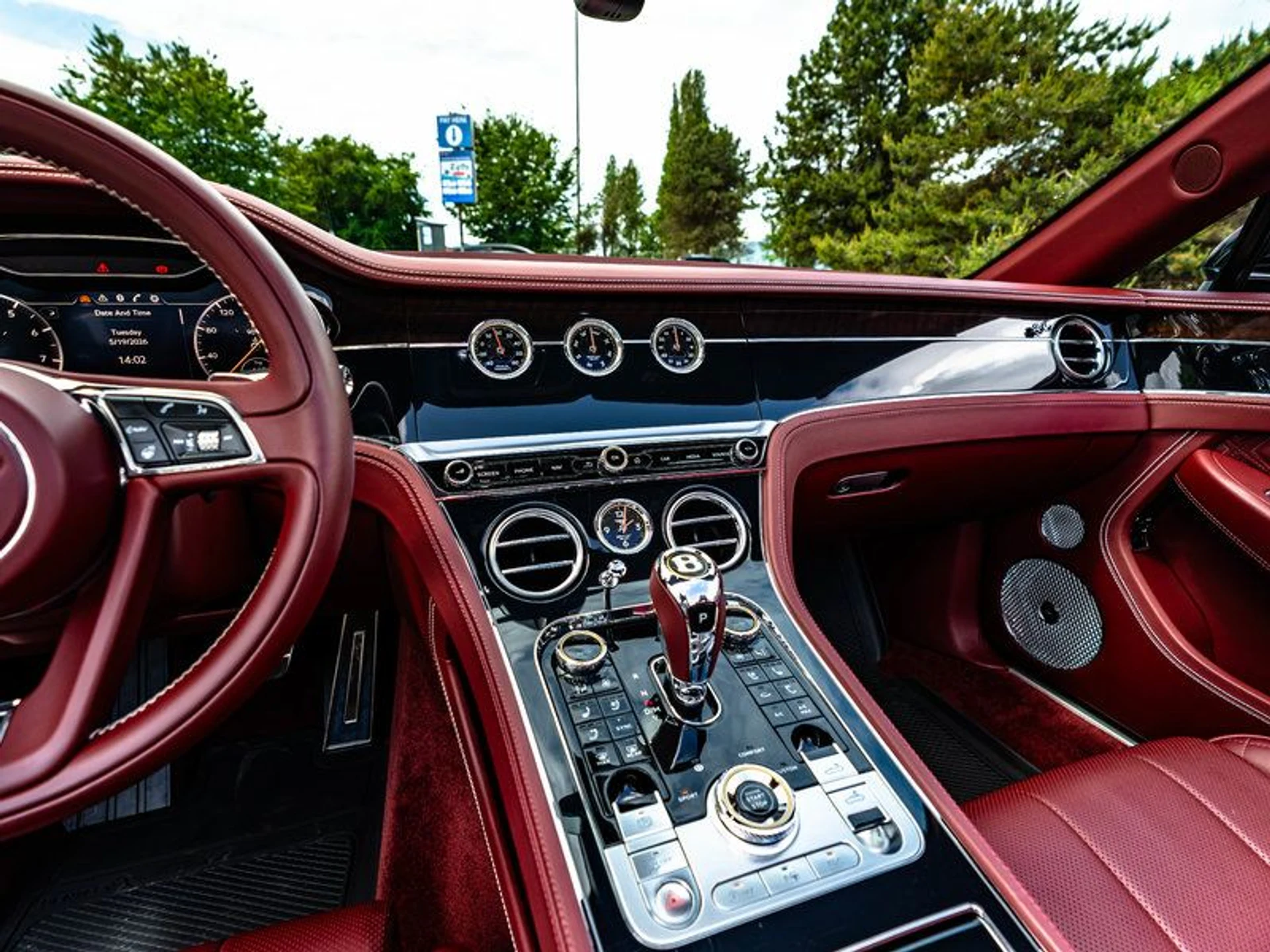 mph014_3244754635_38334218_03822_2020_bentley_continental_gt_convertible_015_f8b365ec30