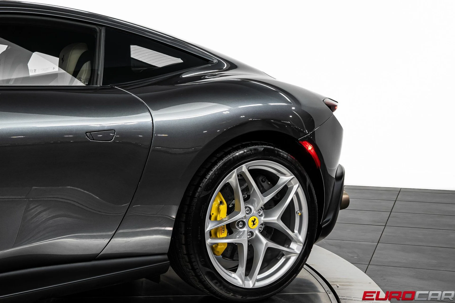 mph014_3252398947_image_15_540acd9988