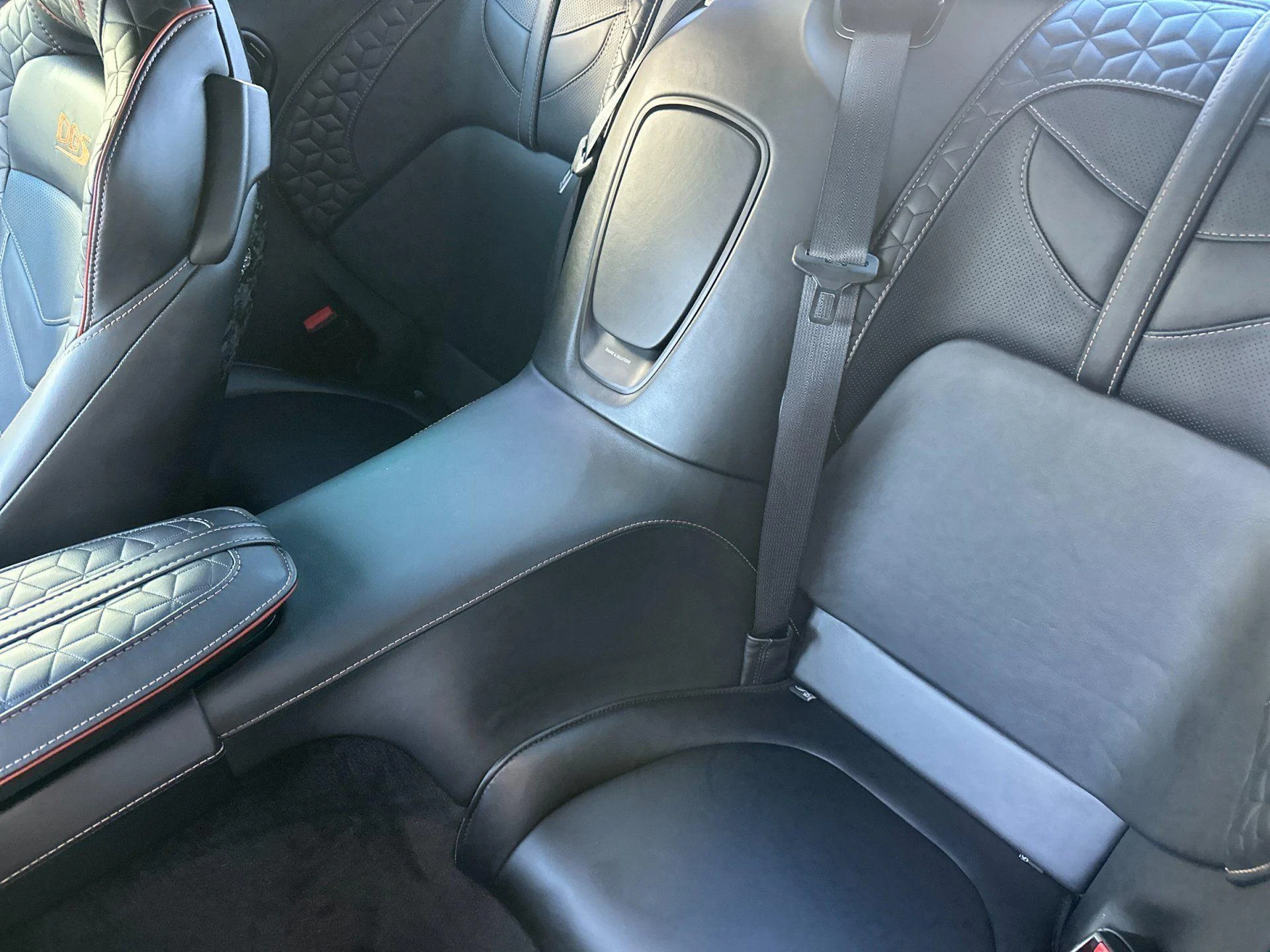 mph014_3253712107_Used_2019_Aston_Martin_DBS_Superleggera_1772634286_eaab9b2e2d