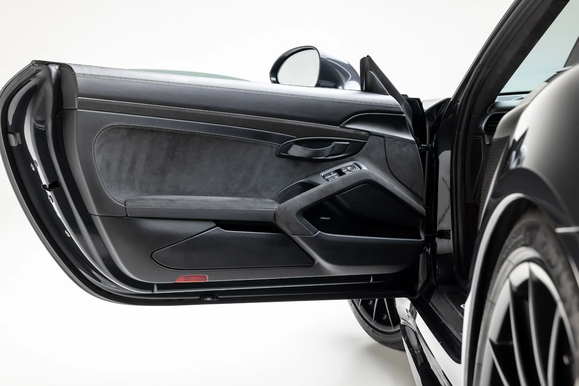 mph014_3257413330_11865_p15_l_9a9c744bd2