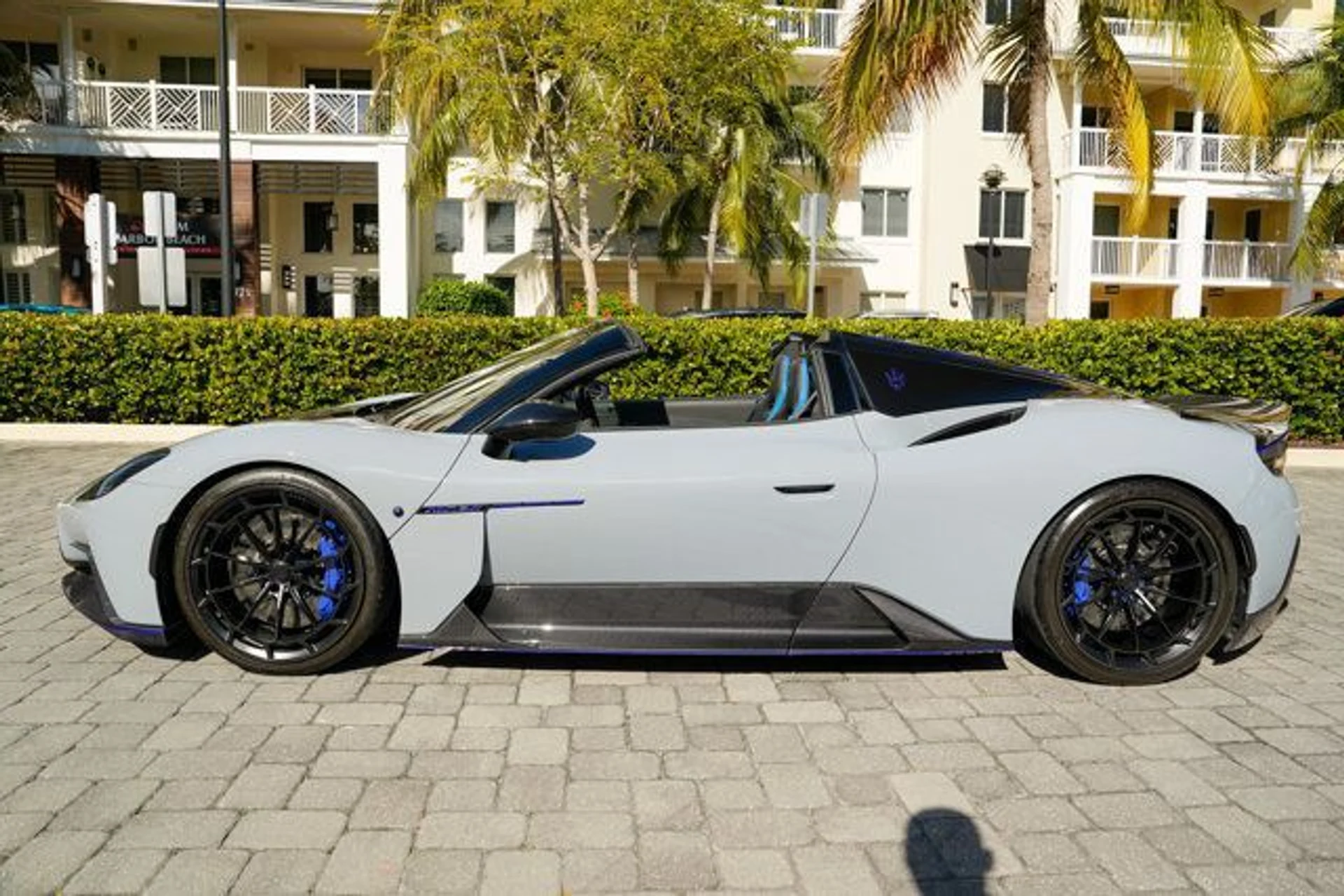 mph014_3260854514_22967480_15_640_6a5c98b543