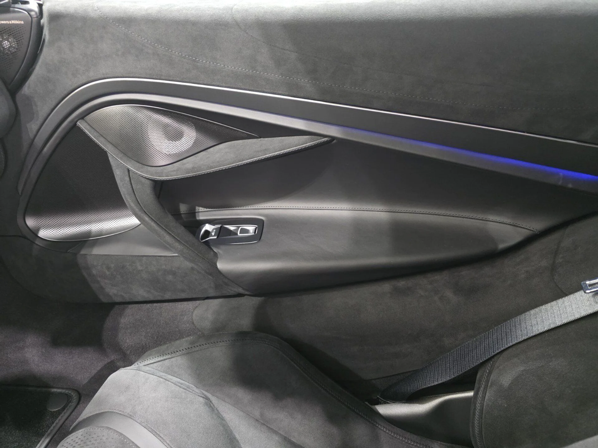 mph014_3265427476_3b7a4fe056a99bb9be3cff6142085bb6_8169fc77ca