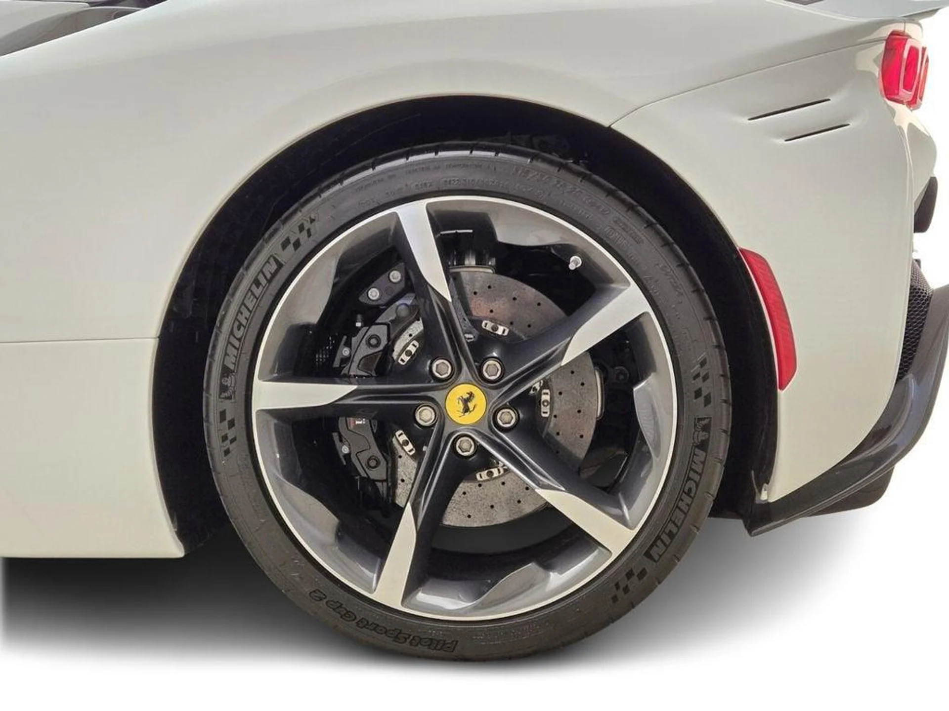 mph014_3268386867_Used_2023_Ferrari_SF_90_Spider_1775896787_1828fa2548