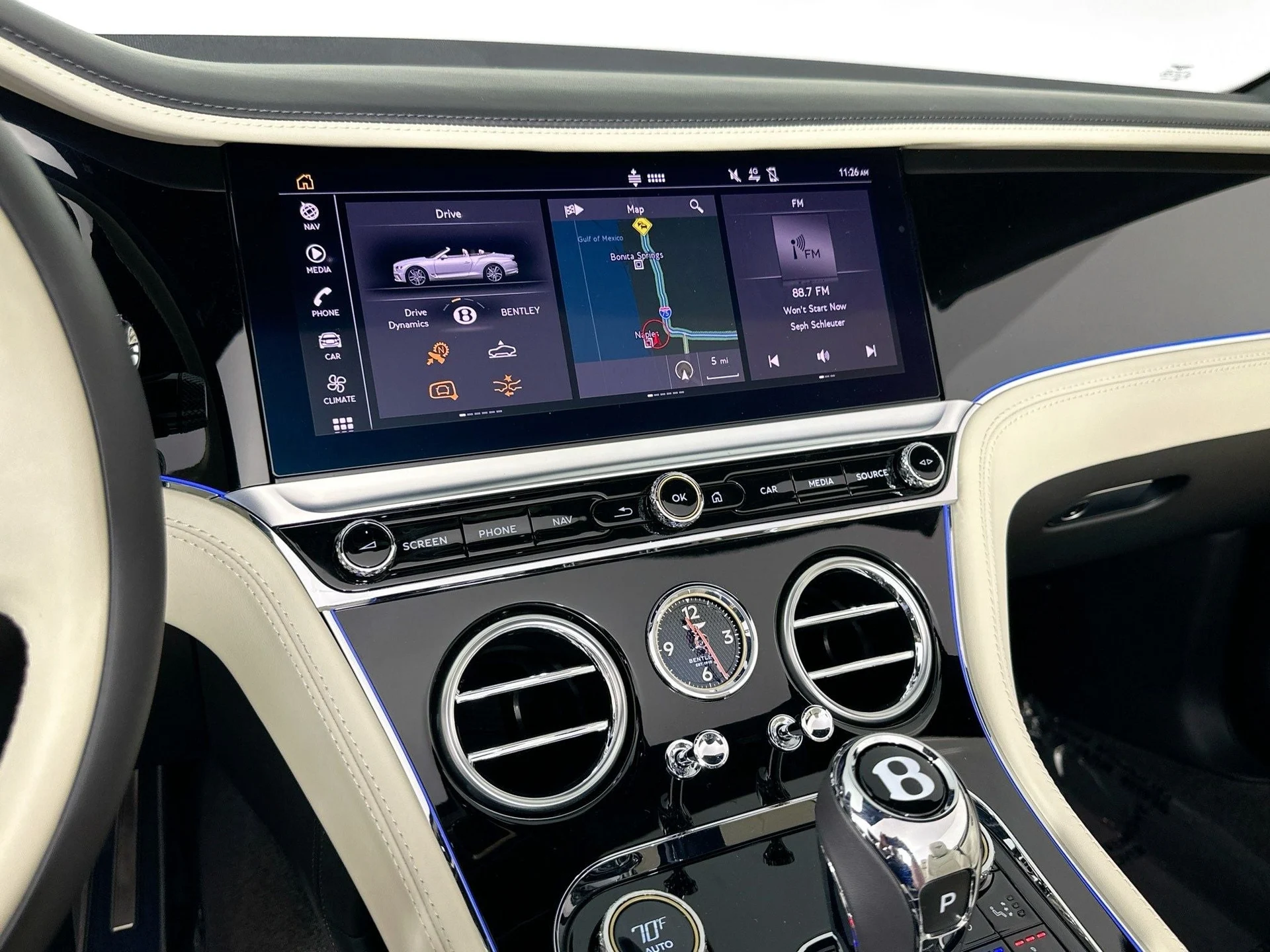 mph014_3297456712_15_28a2440f4e