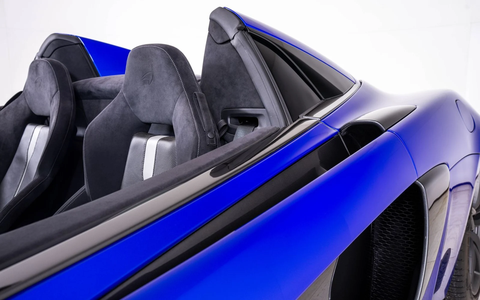 mph014_3302006490_eb854d3acfe22c6a88d5acd6f4112627x_6d38a23679