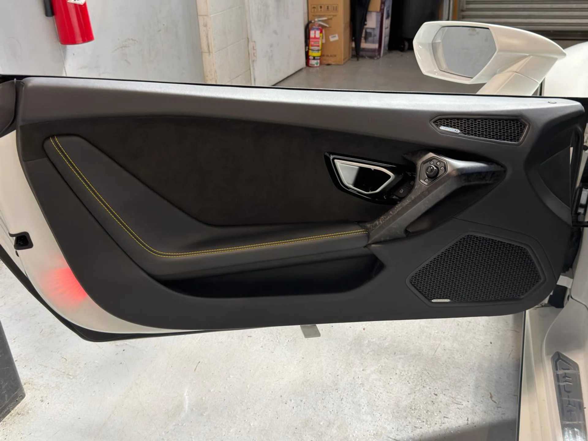 mph014_3303483490_639086609735574563_03079f1618