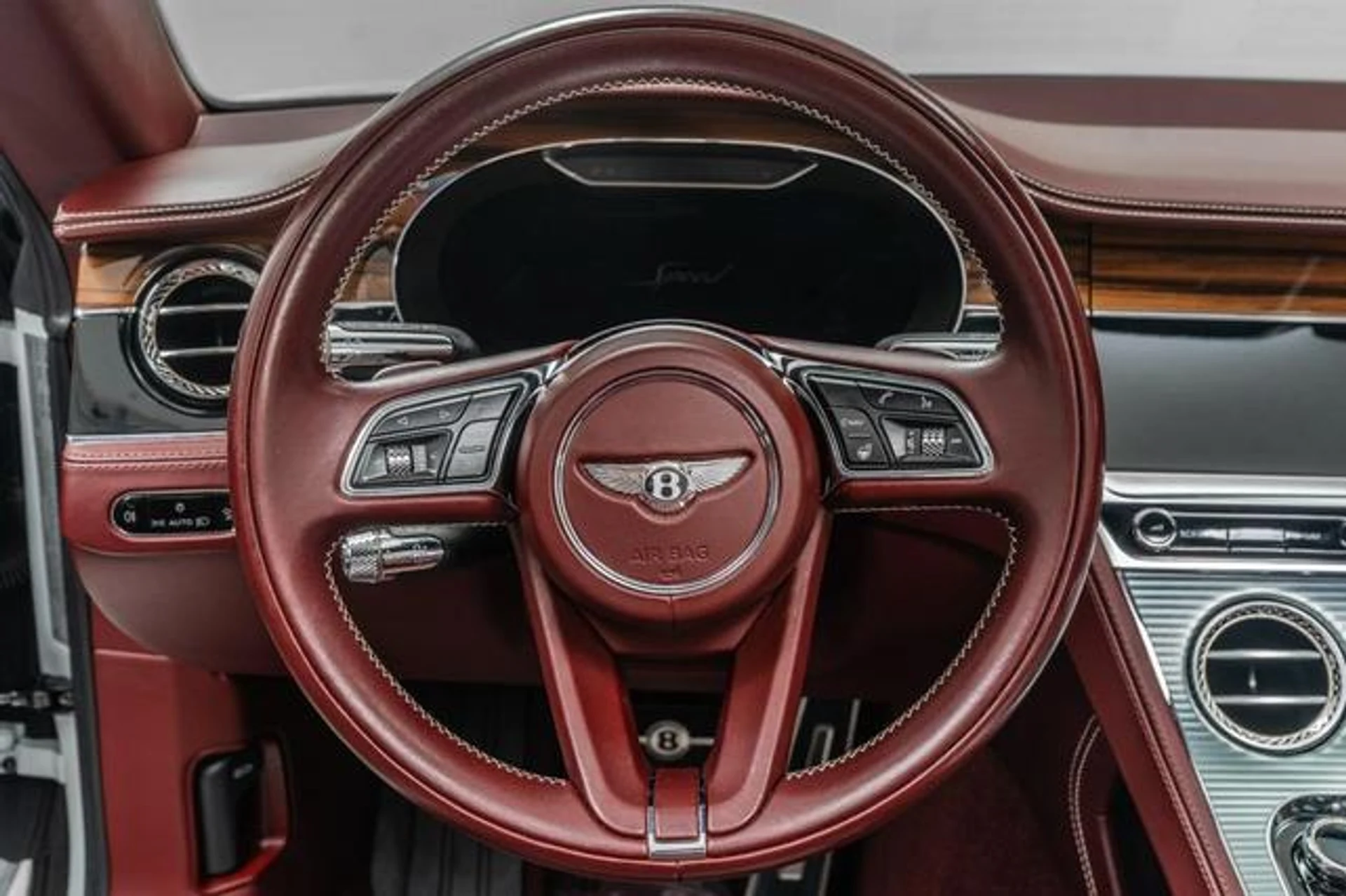 mph014_3305838668_4_X_Xp_C2hn_Kq_Aci_Mhx_H4_Le_A_Ck_S_Se0_013ad77893