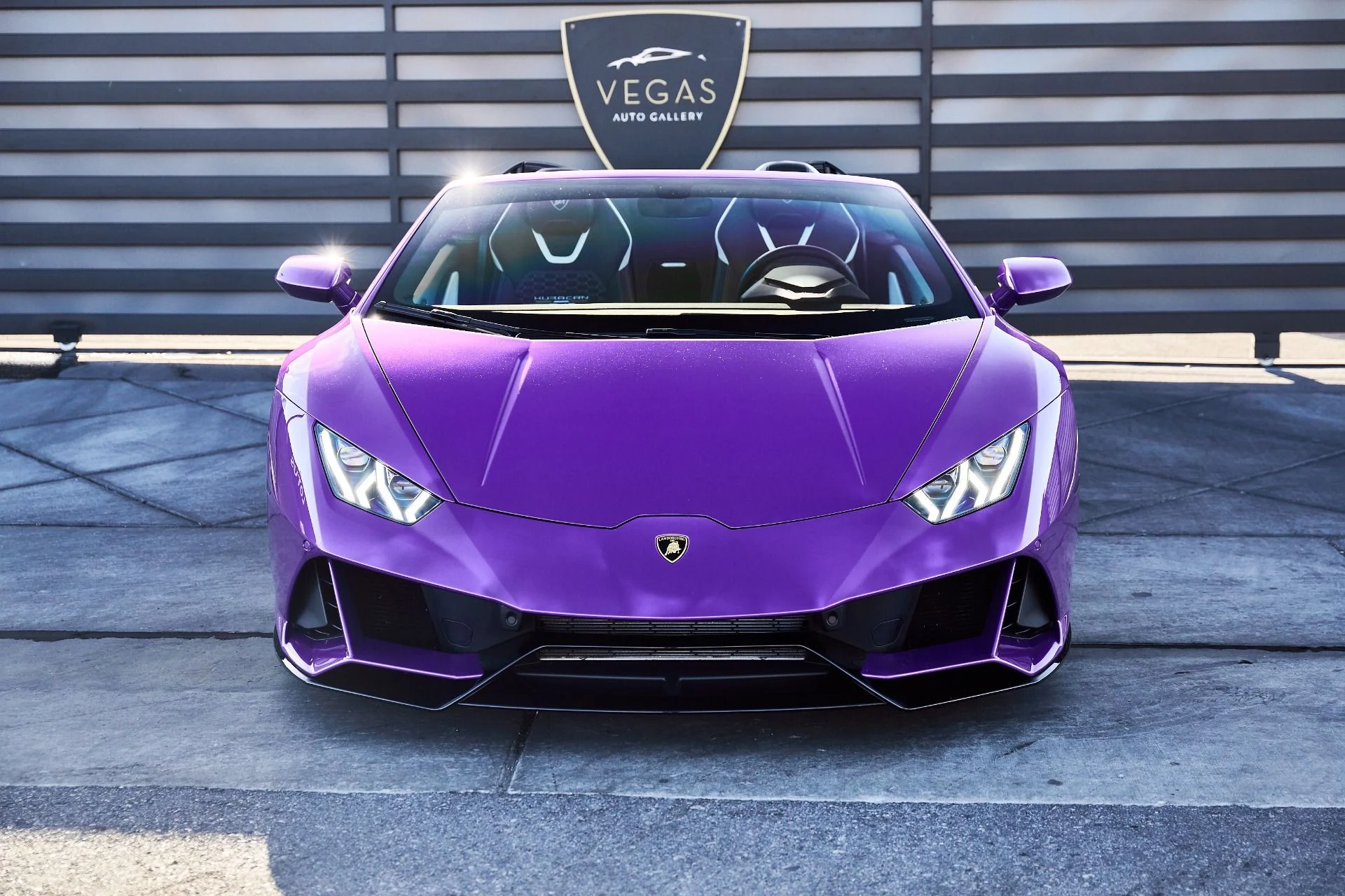 mph014_3311026454_Used_2024_Lamborghini_Huracan_EVO_Base_1774744500_cf3783e6d7