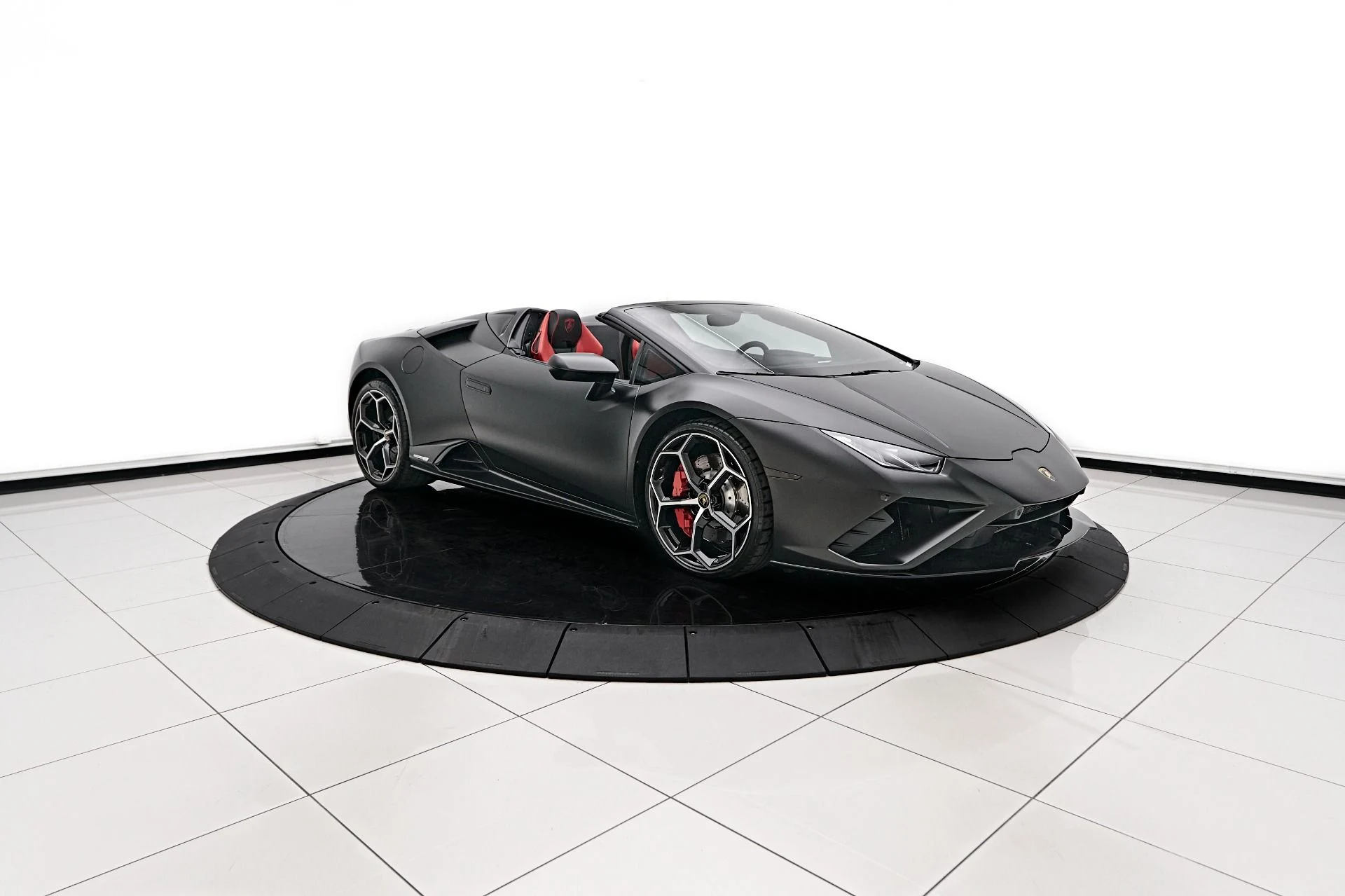 mph014_3312614932_Used_2021_Lamborghini_Huracan_EVO_Base_1729305631_6642fc5842