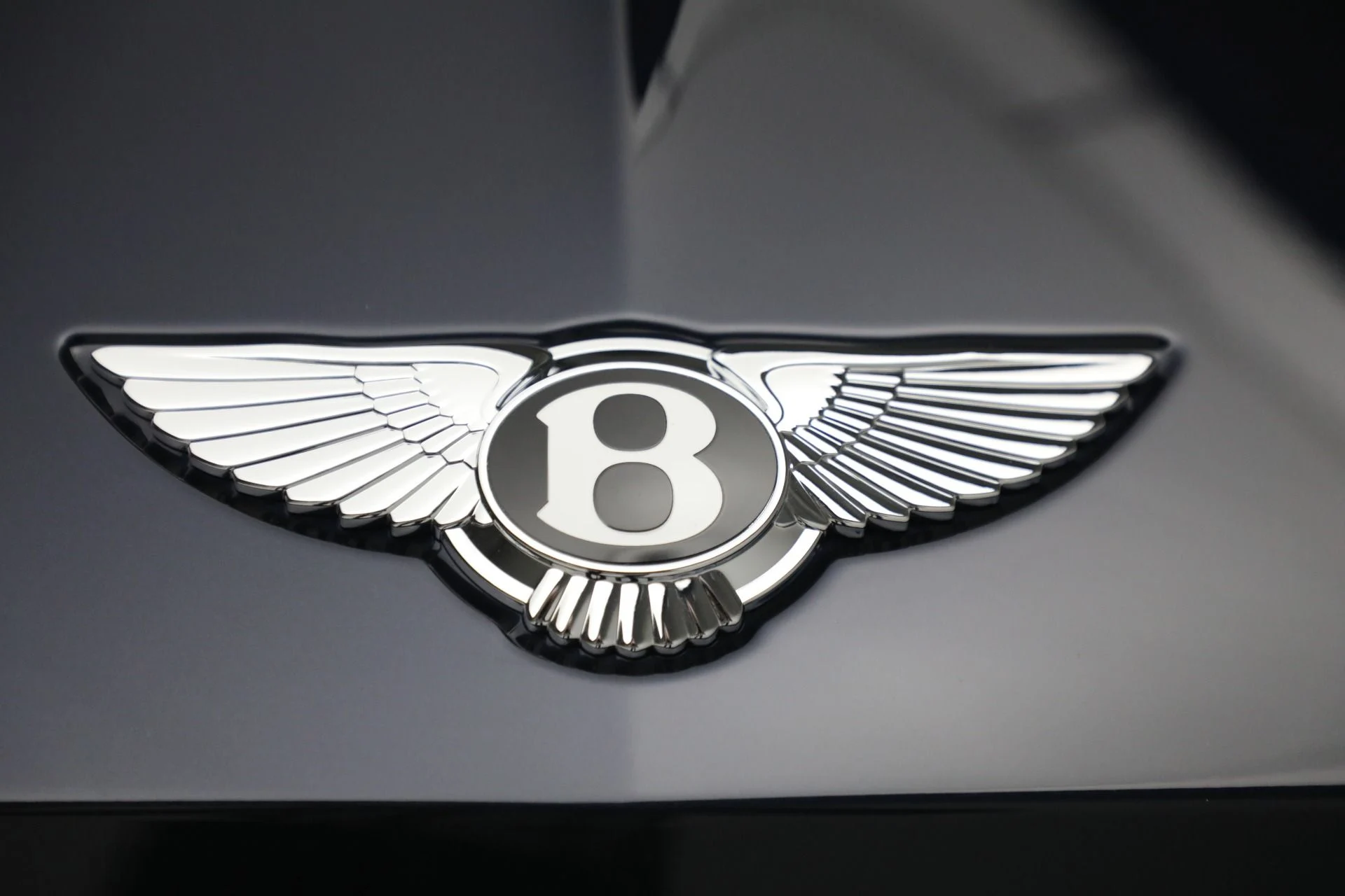 mph014_3315056836_Used_2023_Bentley_Continental_GT_V8_1678831904_8627b914e7