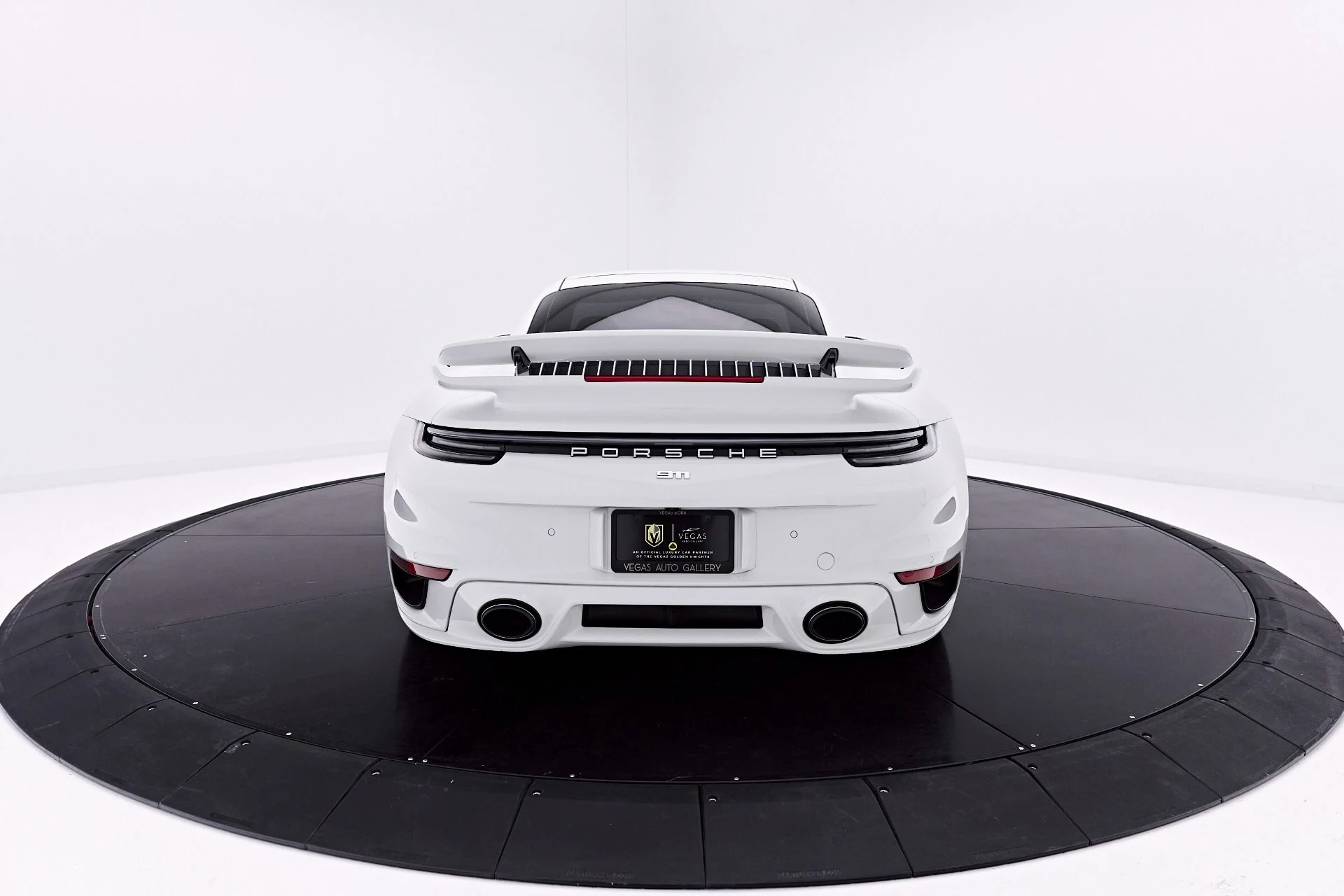 mph014_3316806677_Used_2024_Porsche_911_Turbo_S_1777505233_0cf07ccf48