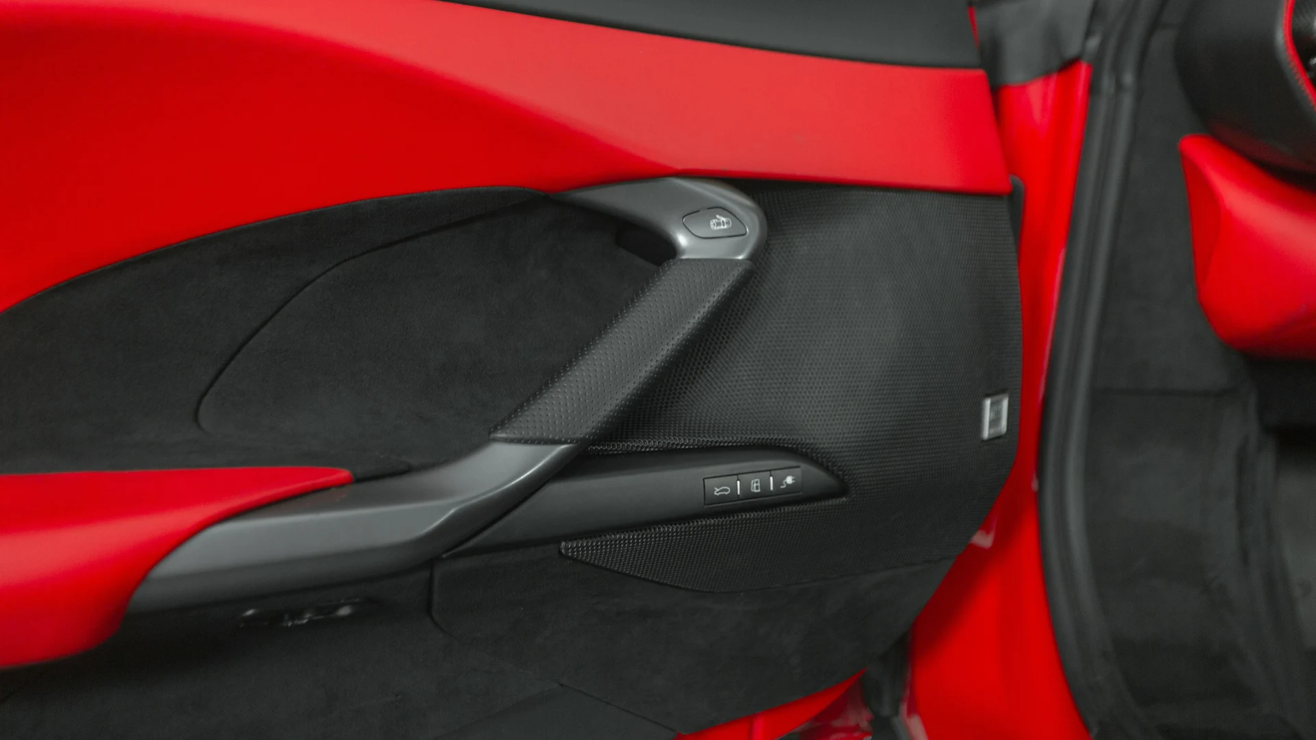 mph014_3319027628_ee77a70d7d8043f7b9364e8b3f2fe1b0_ebcce8e024