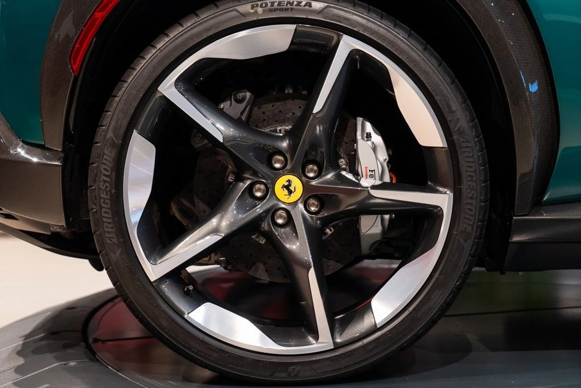 mph014_3319276951_06bbcf5ea5b4fb01c90e58c97c3ad72c_3f03f228b2