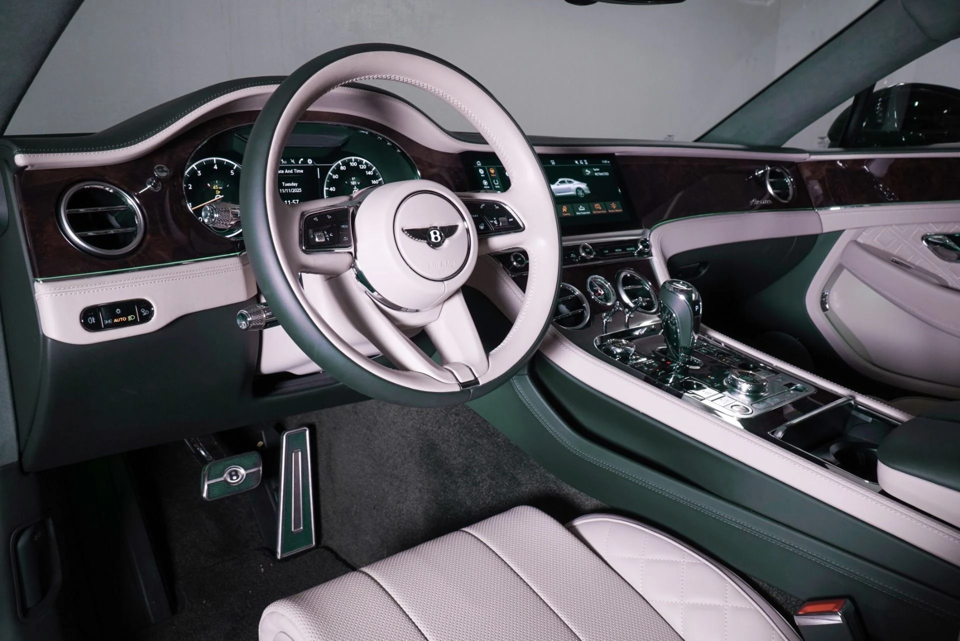 mph014_3322304514_Used_2023_Bentley_Continental_GT_Azure_1763049978_b31a072c0a