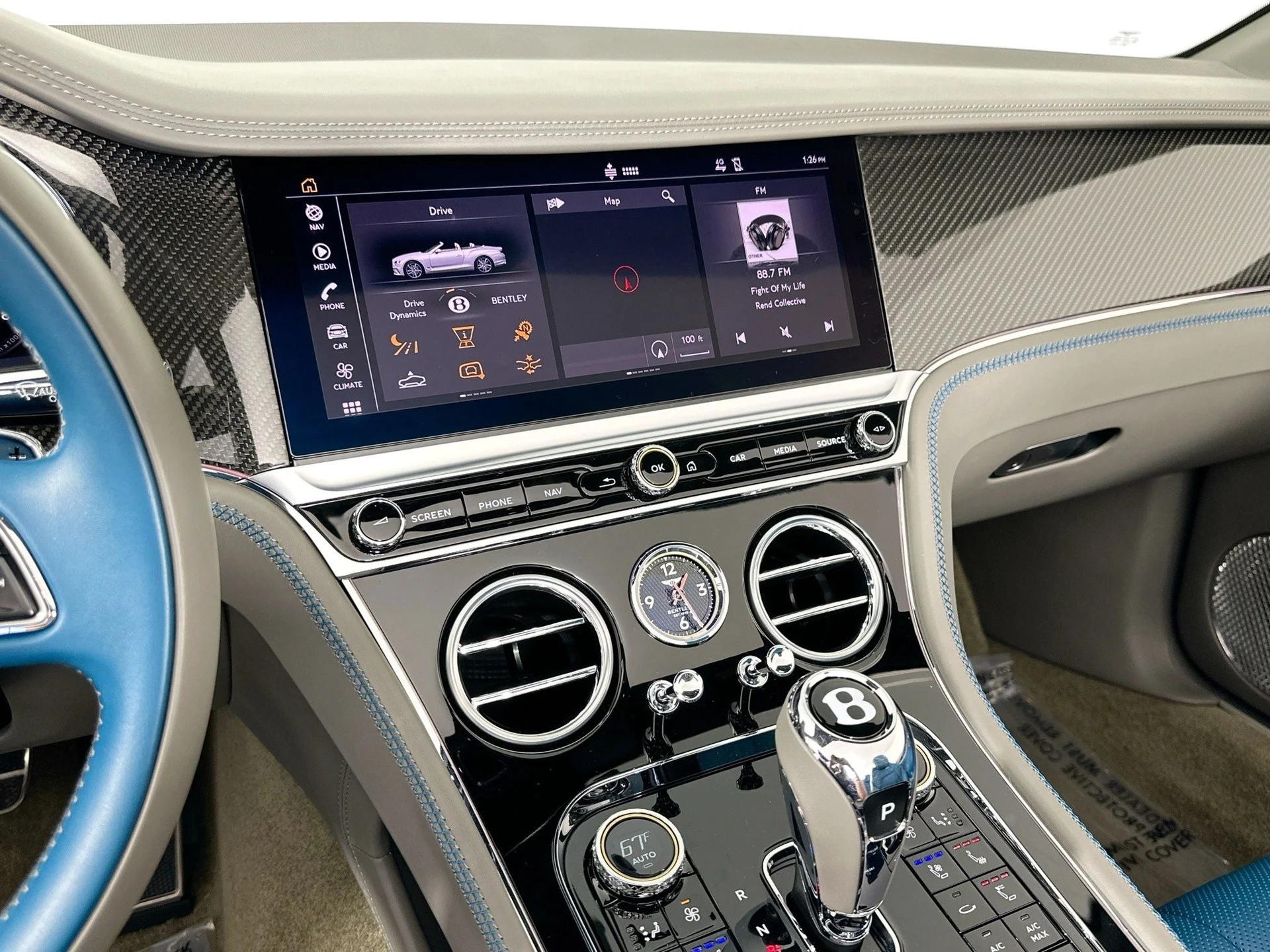 mph014_3327368982_15_bce31eced6