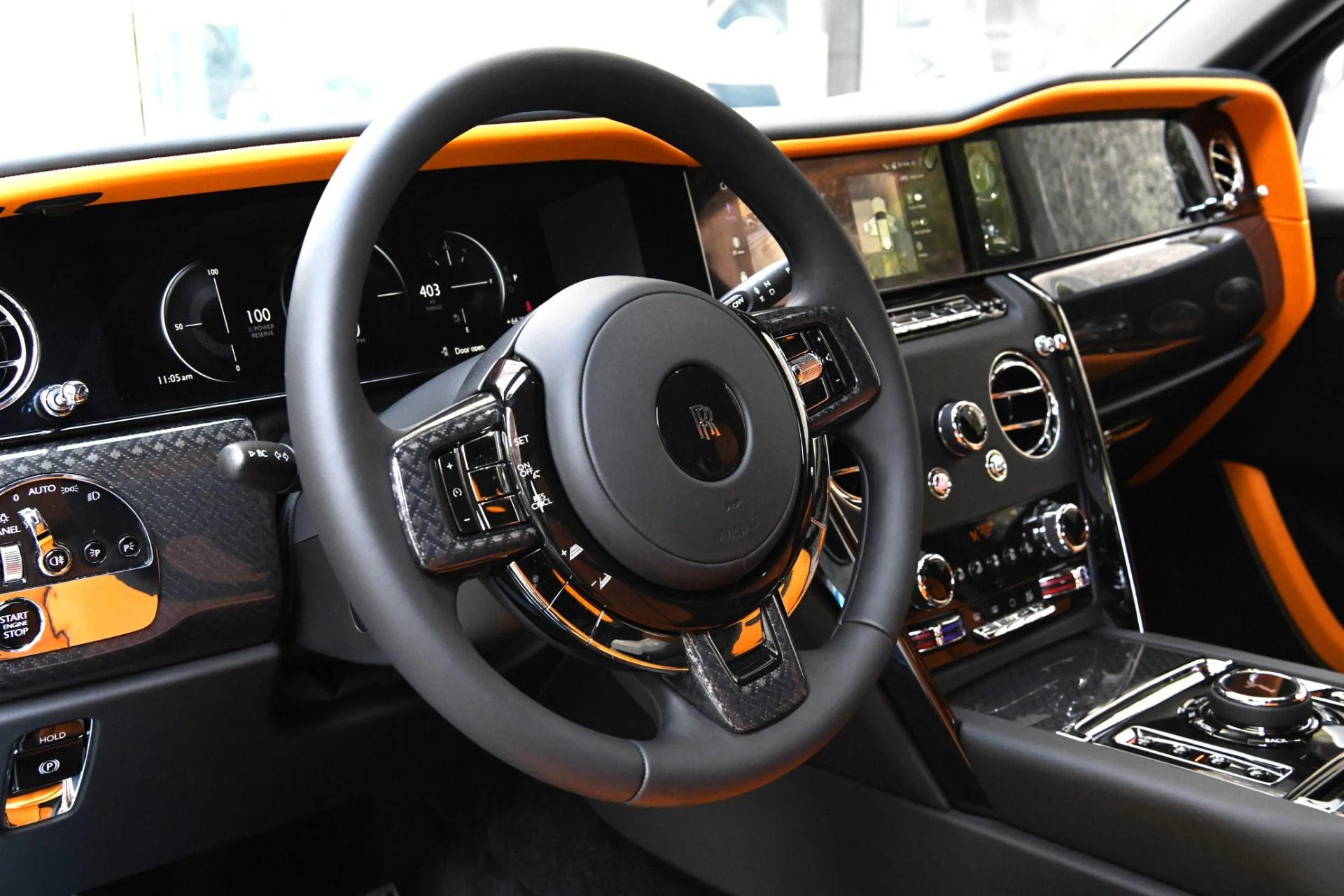 mph014_3331468190_11925_p16_l_5da4cfea4c