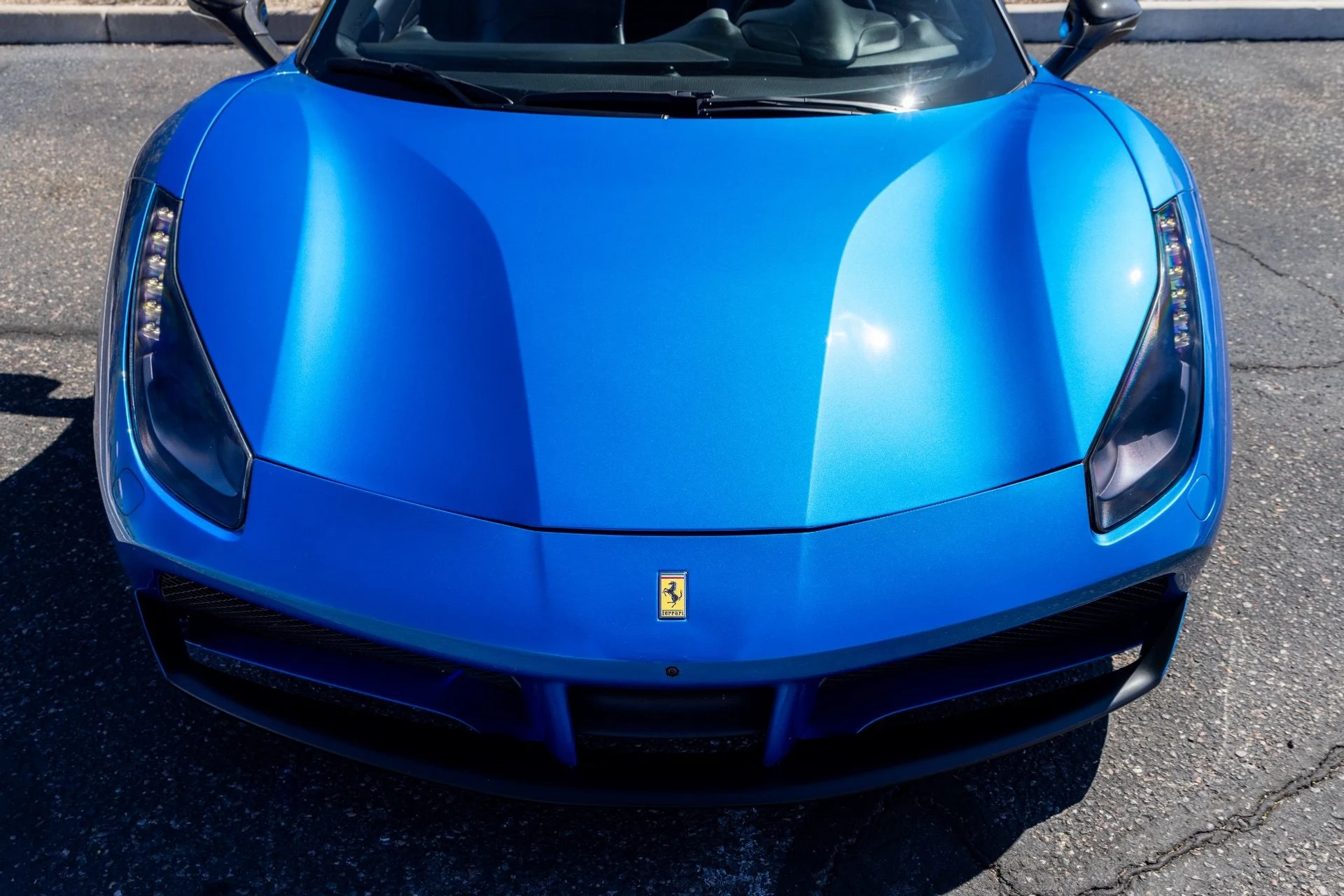 mph014_3333232989_Used_2017_Ferrari_488_Spider_1774722823_2e322dba11