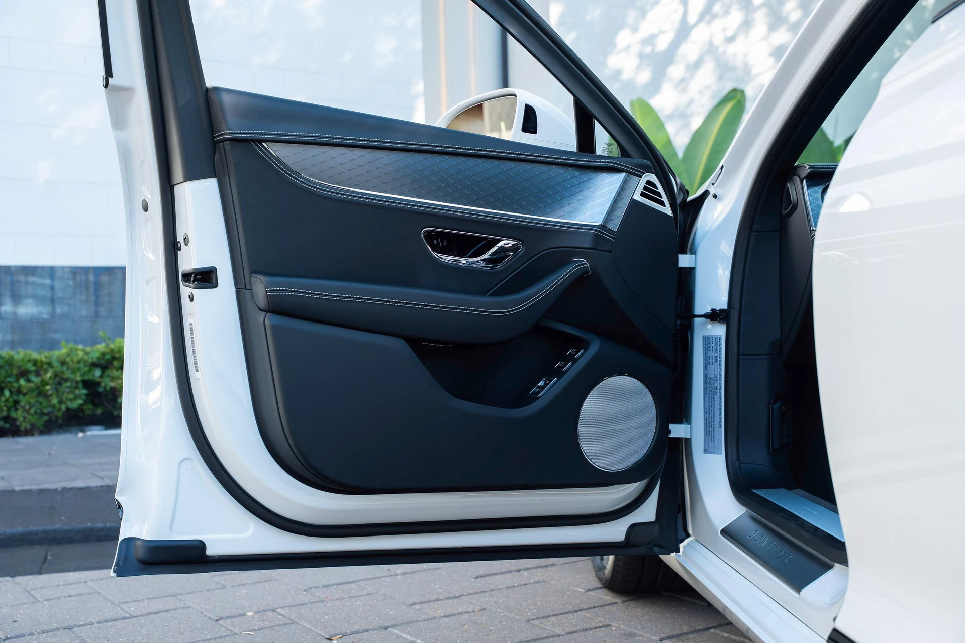 mph014_3349029862_462758417_6954bfd54e73cd9f103f4f4c_acfe67837b