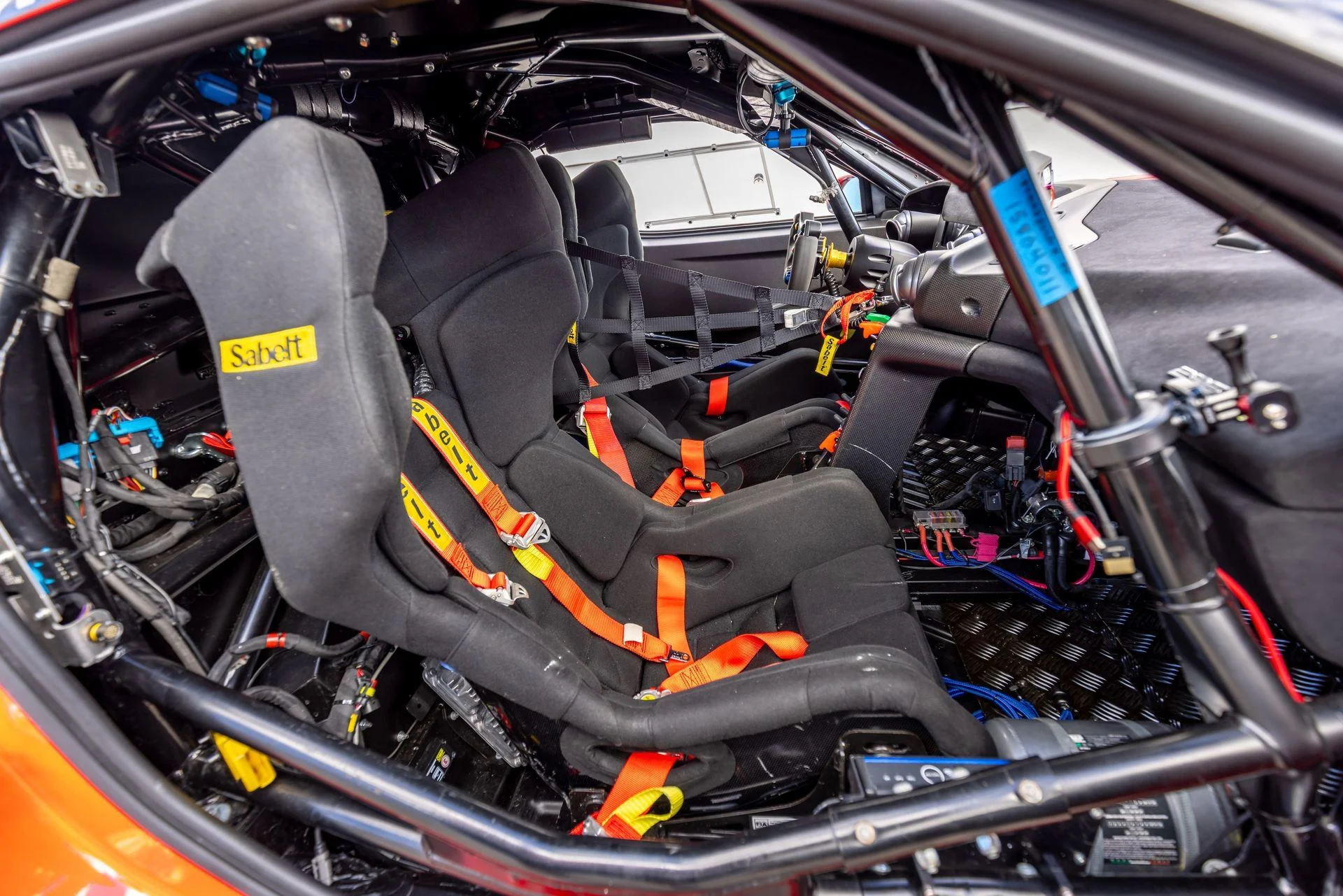 mph014_3351887179_2a938176836e4b969d72c88d4d33656c_2b72c04137